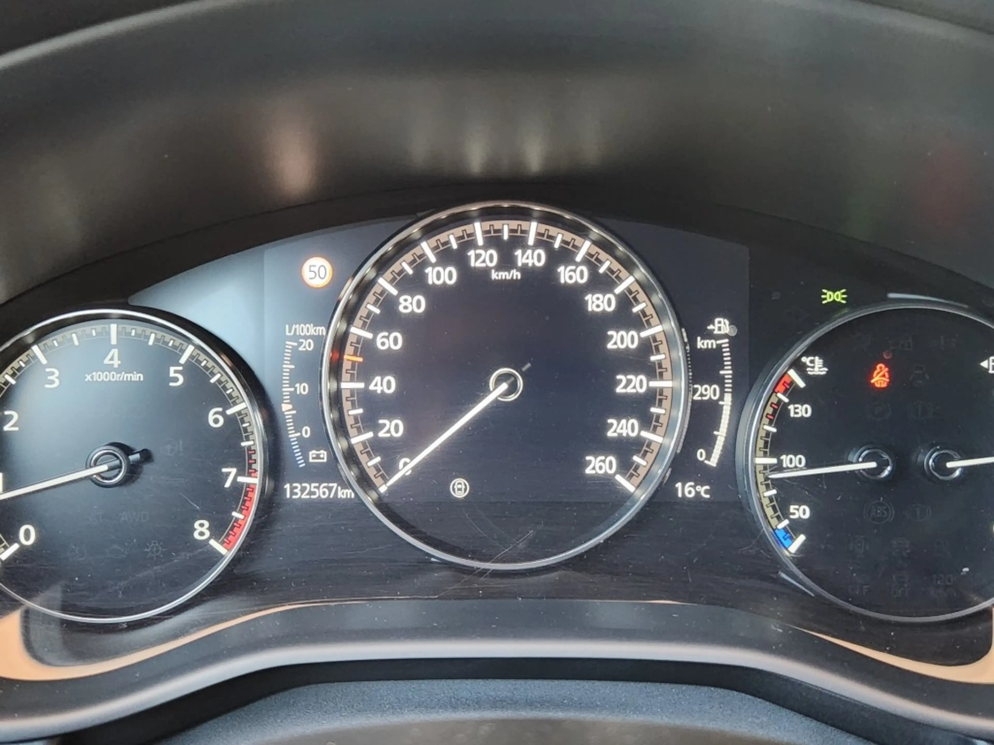 Mazda 3 2.0 Skyactiv G Luxury, Trekhaak, BOSE, Leder, 360 — photo 3