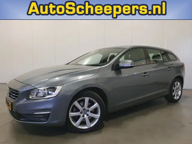 Volvo V60 2.0 T4 Polar+ NAVI/PDC/LEDER/CRUISE/CLIMA/LMV