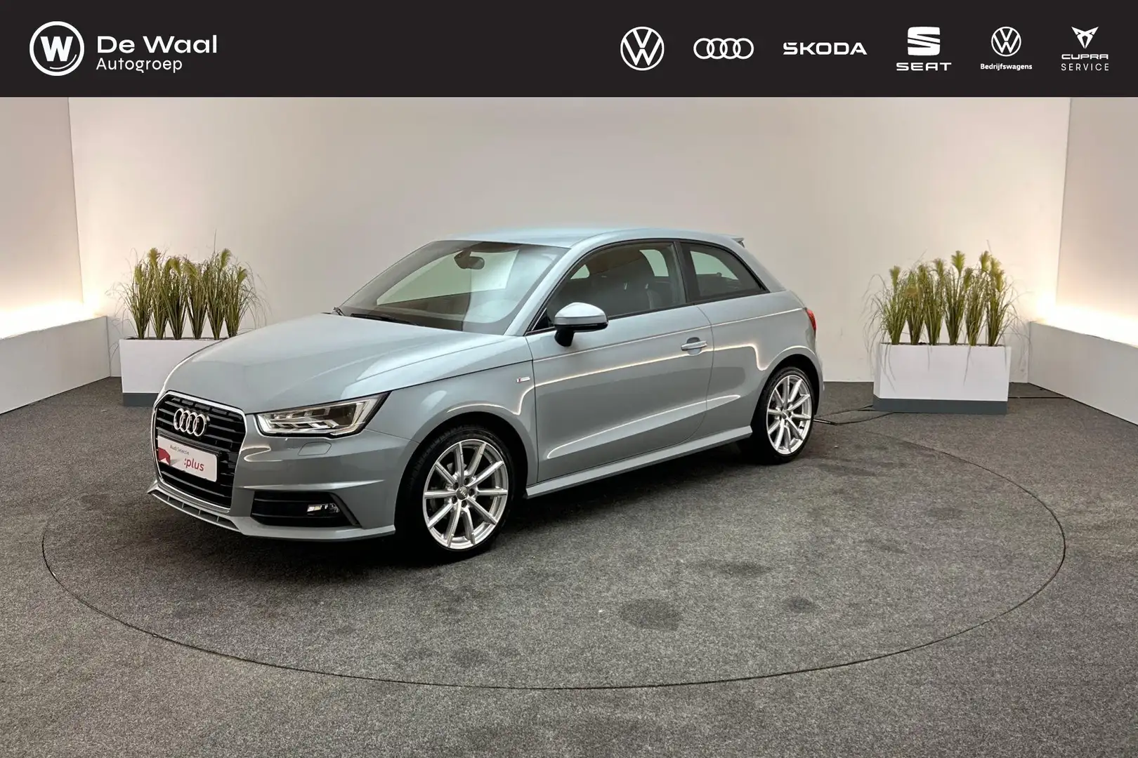 Audi A1 1.0 TFSI 95pk Advance Sport | S line, Bi-Xenon, Na Grau - 1