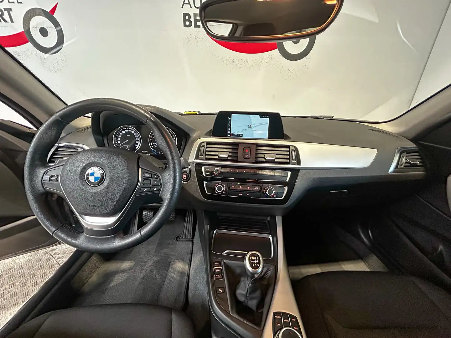 BMW 218 i Coupé/54000km/LED/Navi/PDC/Alu/Bluetooth Grigio - 2