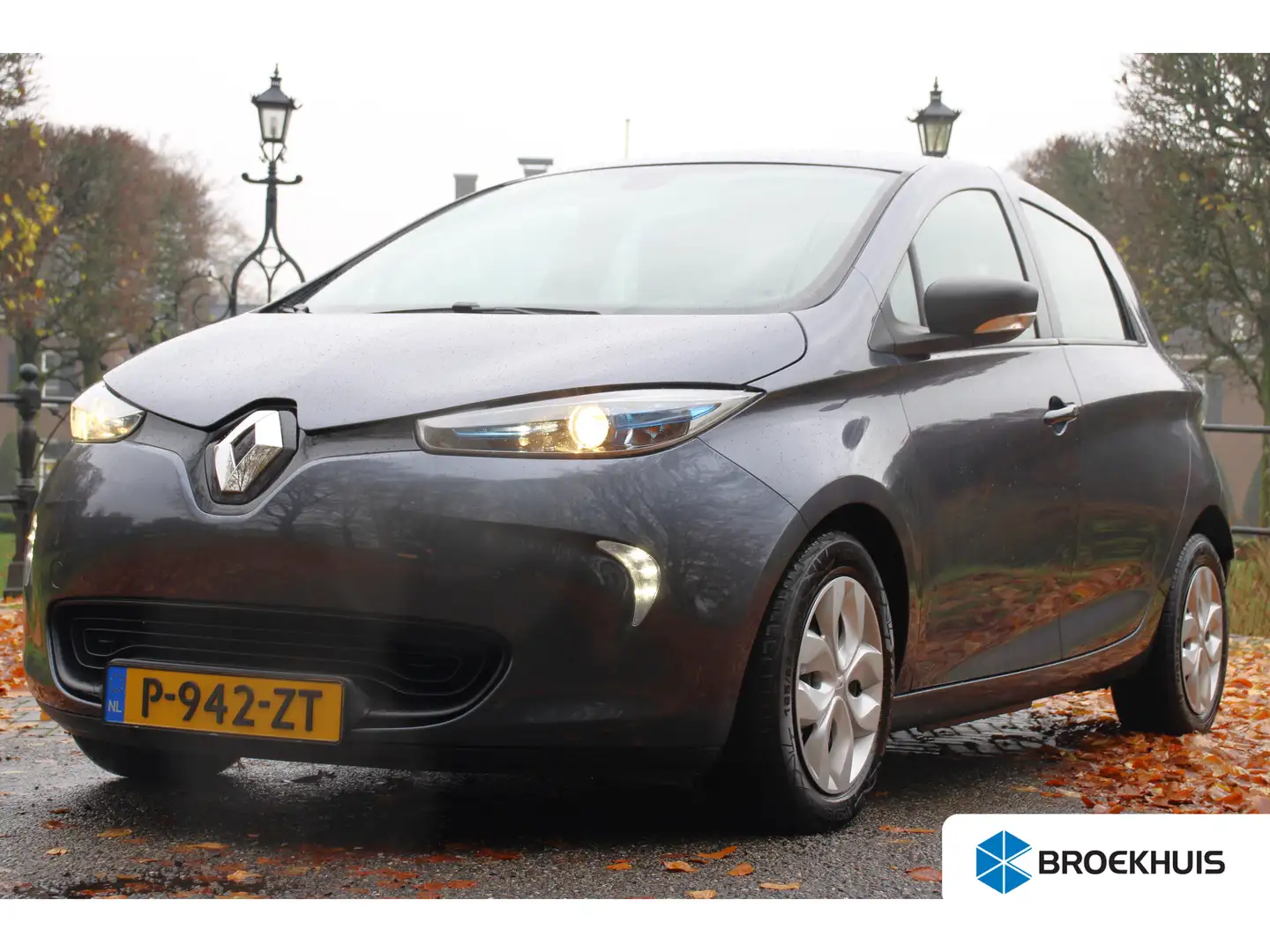 Renault ZOE R90 Life 41 kWh (ex Accu) | XENON | CRUISE | NAVIG Grijs - 1
