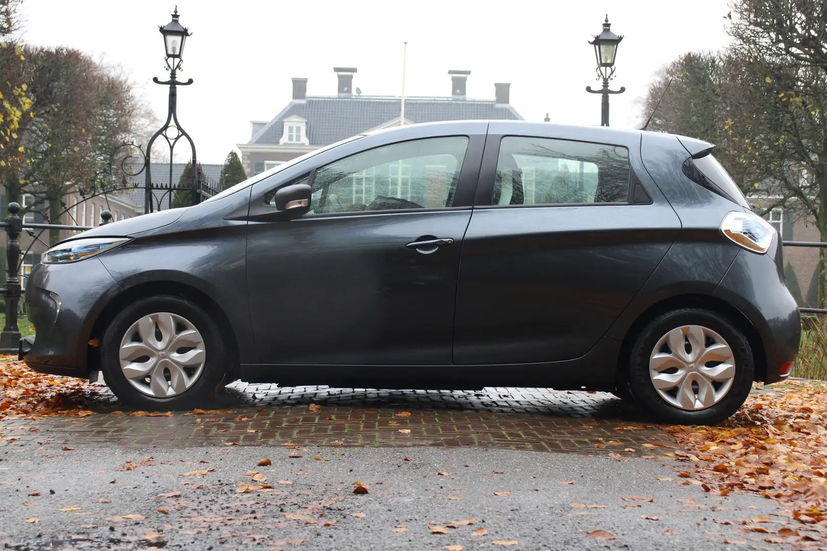 Renault ZOE R90 Life 41 kWh (ex Accu) | XENON | CRUISE | NAVIG Grijs - 2