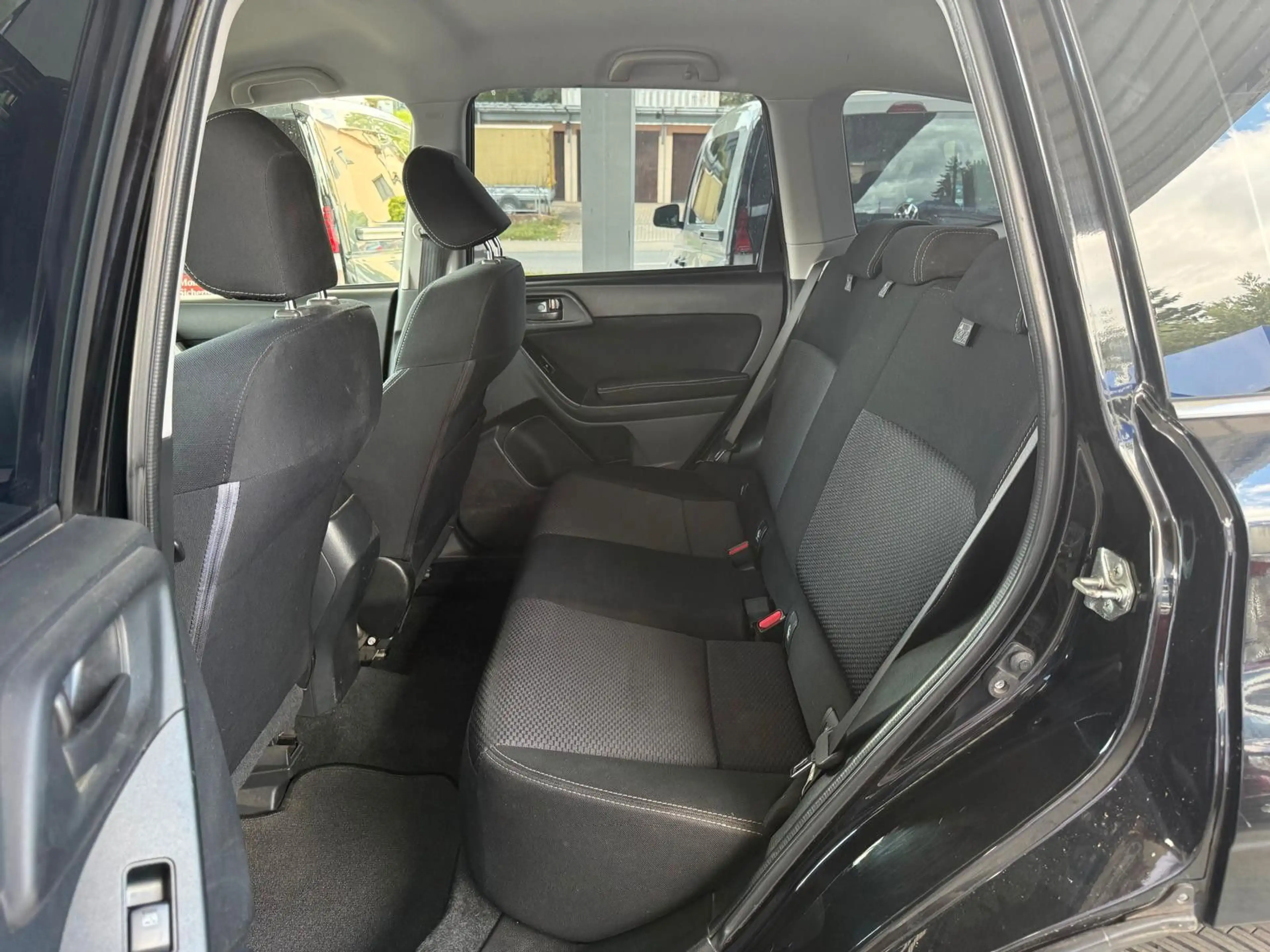 Subaru Forester Active *AHK *TÜV 02/2028*STHZ*SHZ* — photo 15