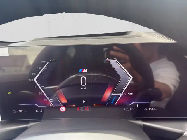 BMW I4 view 10