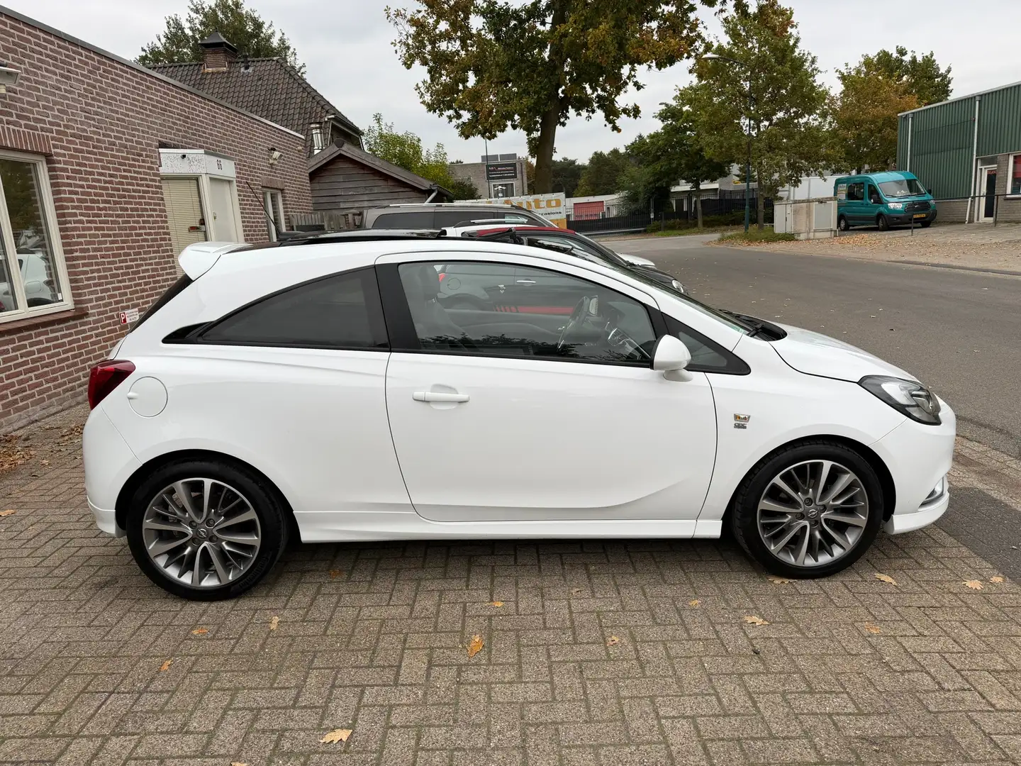 Opel Corsa 1.4 Innovation OPC panoramadak cruise control Blanc - 2
