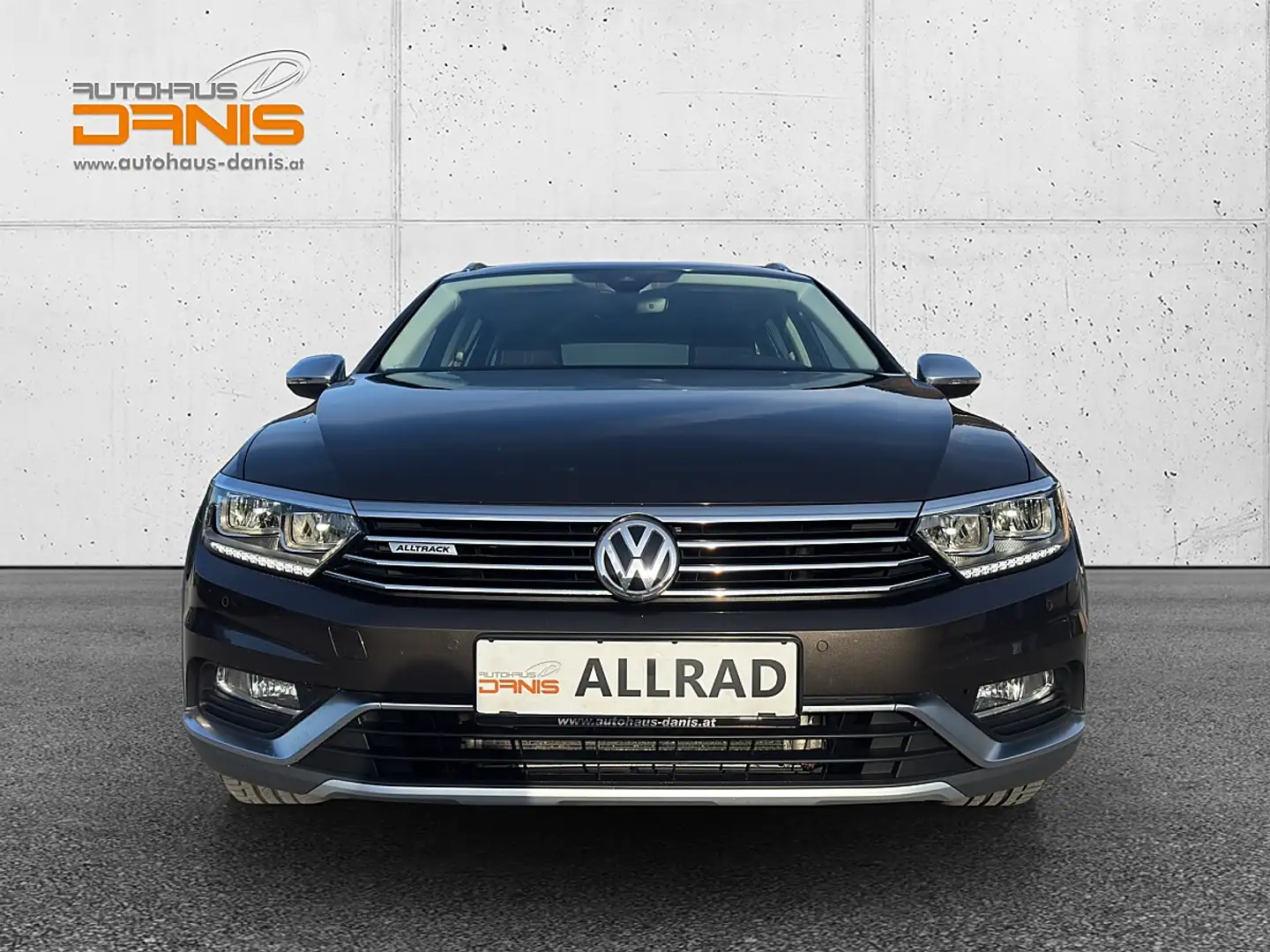Volkswagen Passat Alltrack 2,0 TDI 4Mot. DSG Navi/AHV/ACC/LED Schwarz - 2