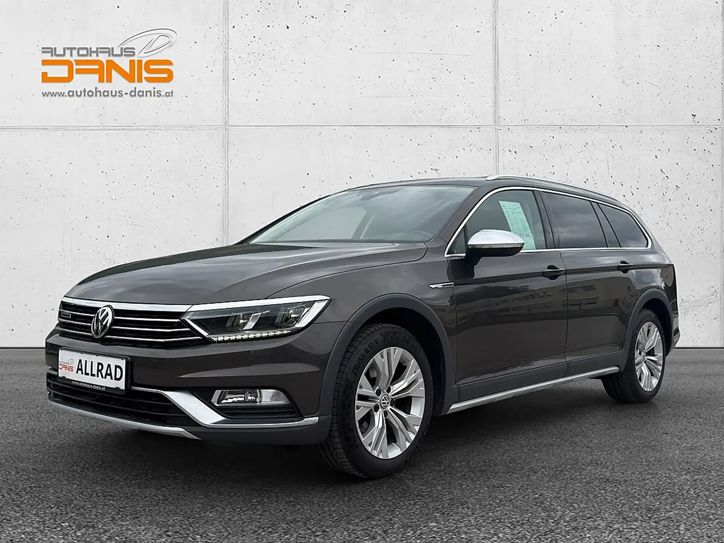 Volkswagen Passat Alltrack 2,0 TDI 4Mot. DSG Navi/AHV/ACC/LED Schwarz - 1