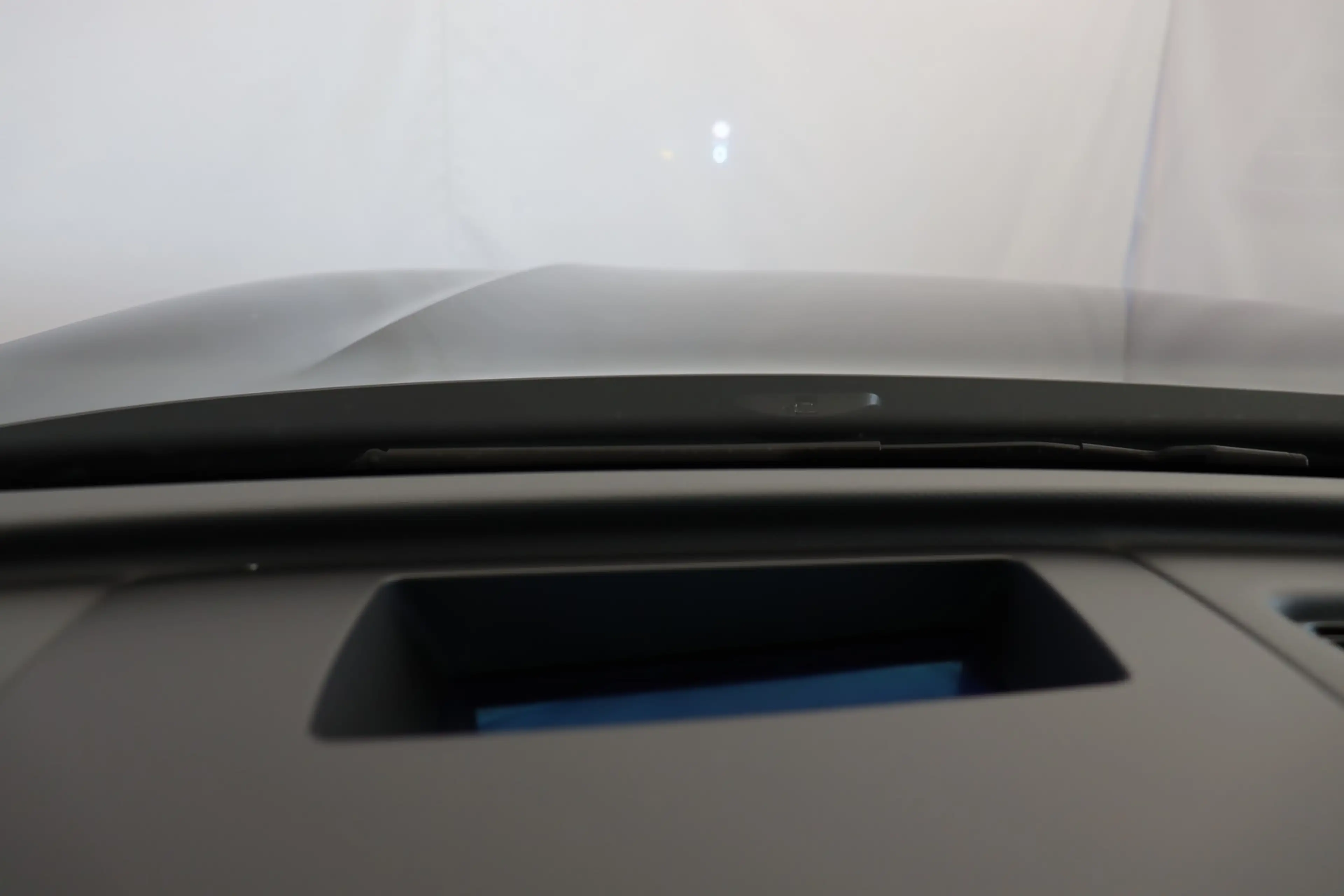 Volkswagen Tiguan Elegance 1.5eTSI DSG+HUD+MATRIX+360°KAMERA+LED — photo 8