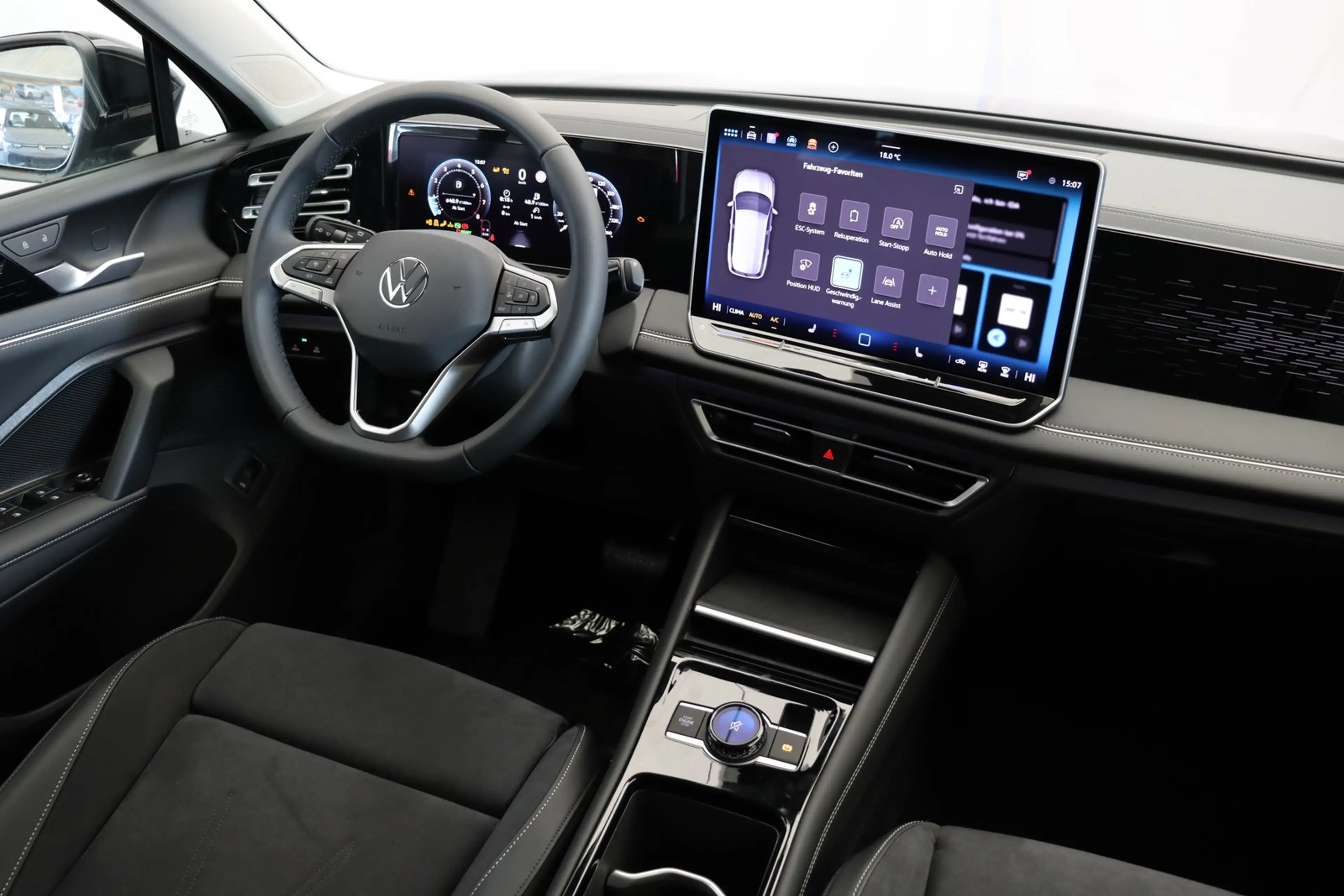 Volkswagen Tiguan Elegance 1.5eTSI DSG+HUD+MATRIX+360°KAMERA+LED — photo 9