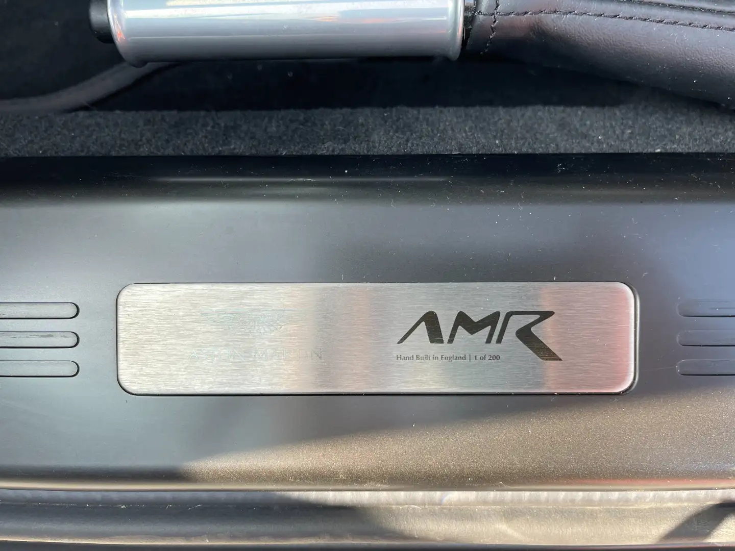 Aston Martin Vantage AMR 1/200 Esemplari km 13500 Italiana Ufficiale Grau - 2