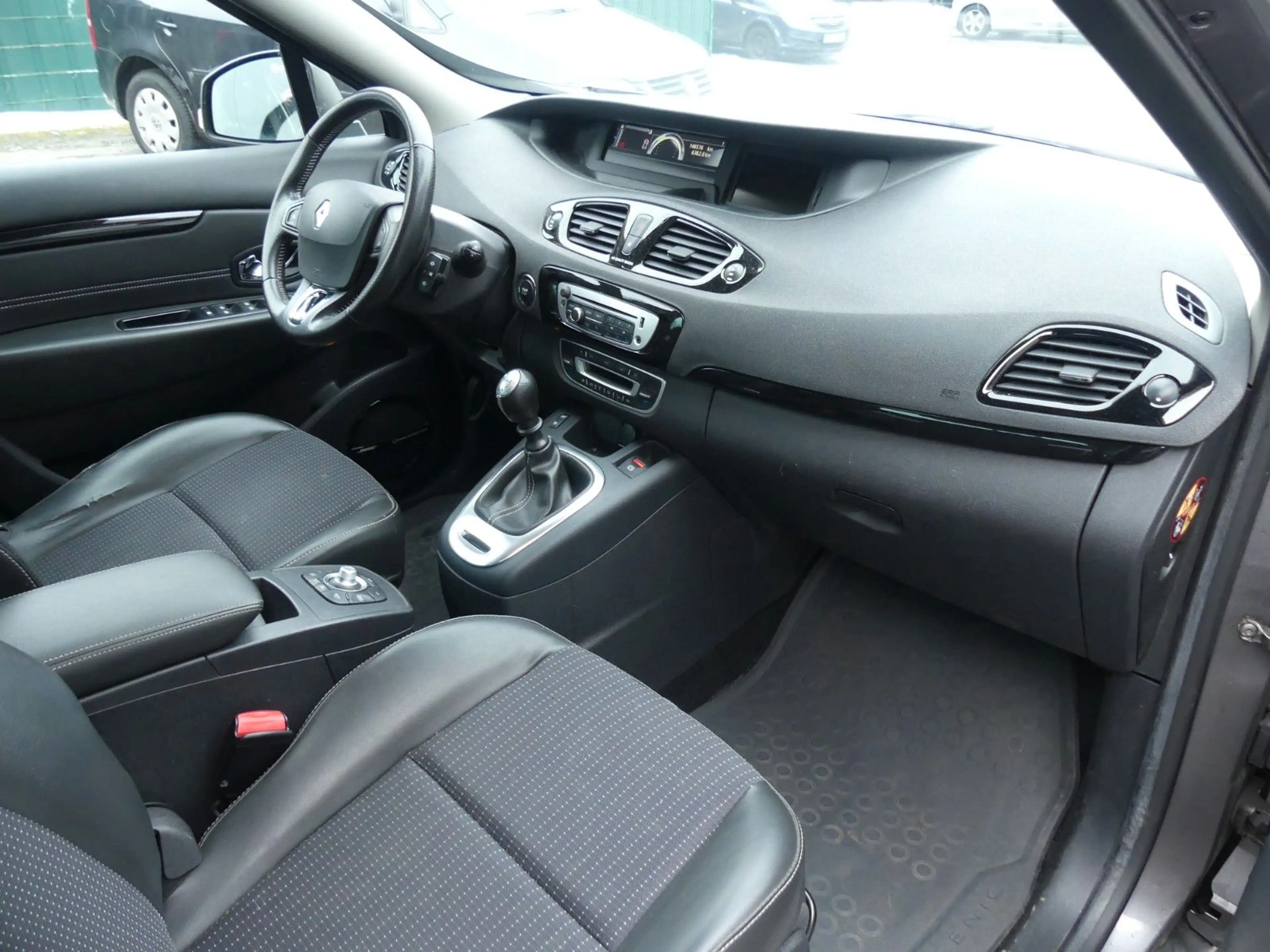 Renault Scenic III BOSE Edition — photo 14