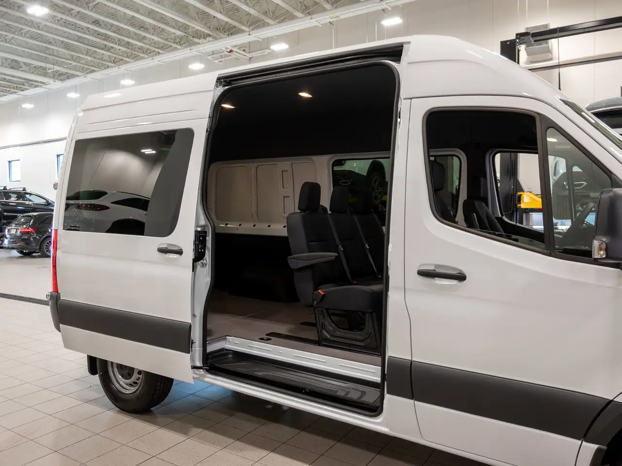 Mercedes-Benz Sprinter снимка Mercedes-Benz Sprinter