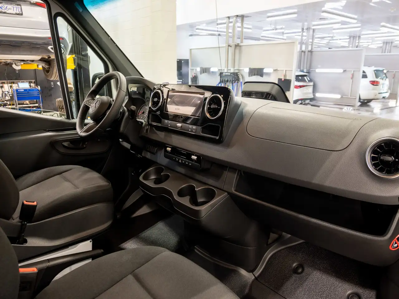 Mercedes-Benz Sprinter снимка Mercedes-Benz Sprinter