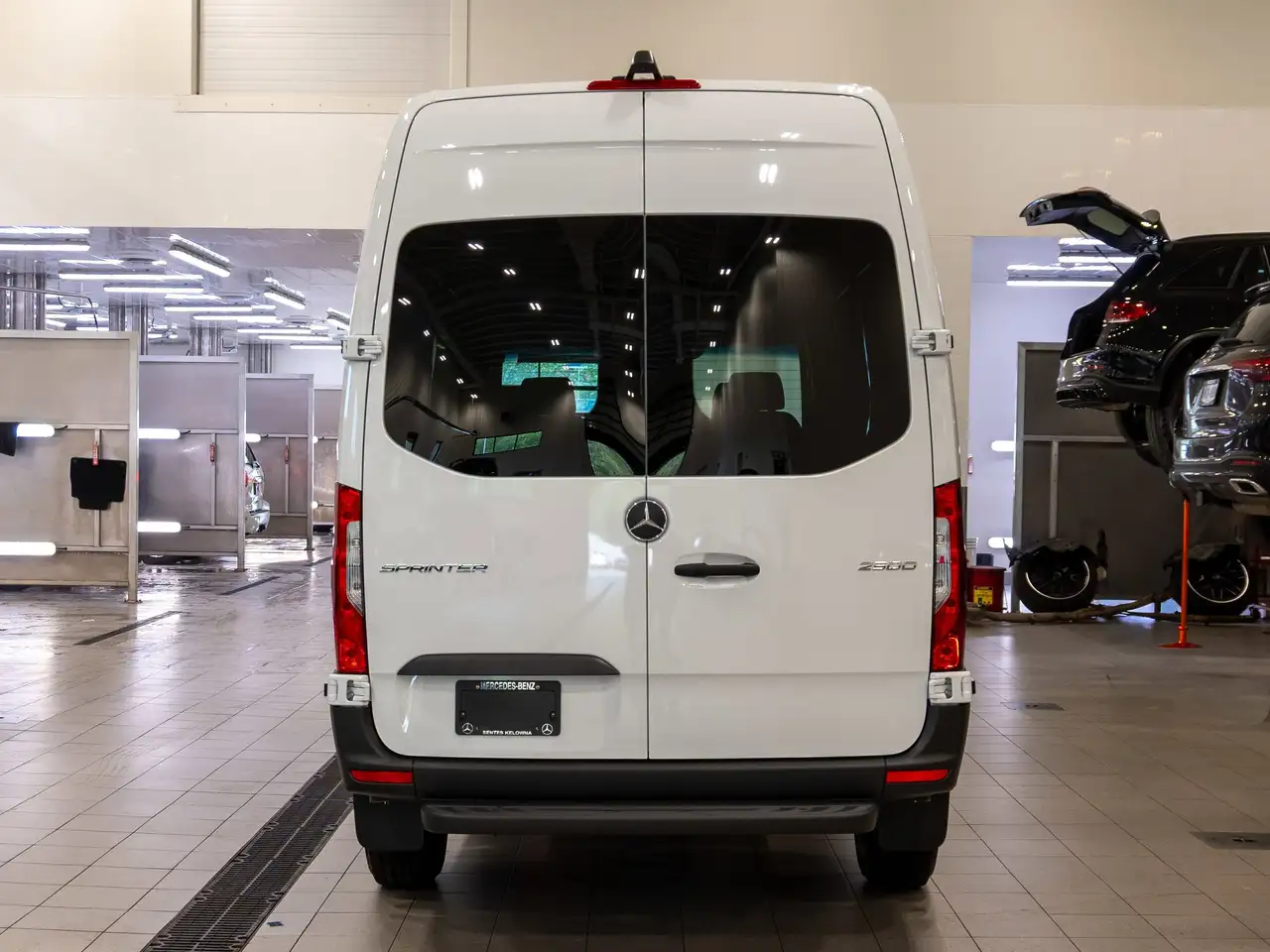 Mercedes-Benz Sprinter снимка Mercedes-Benz Sprinter