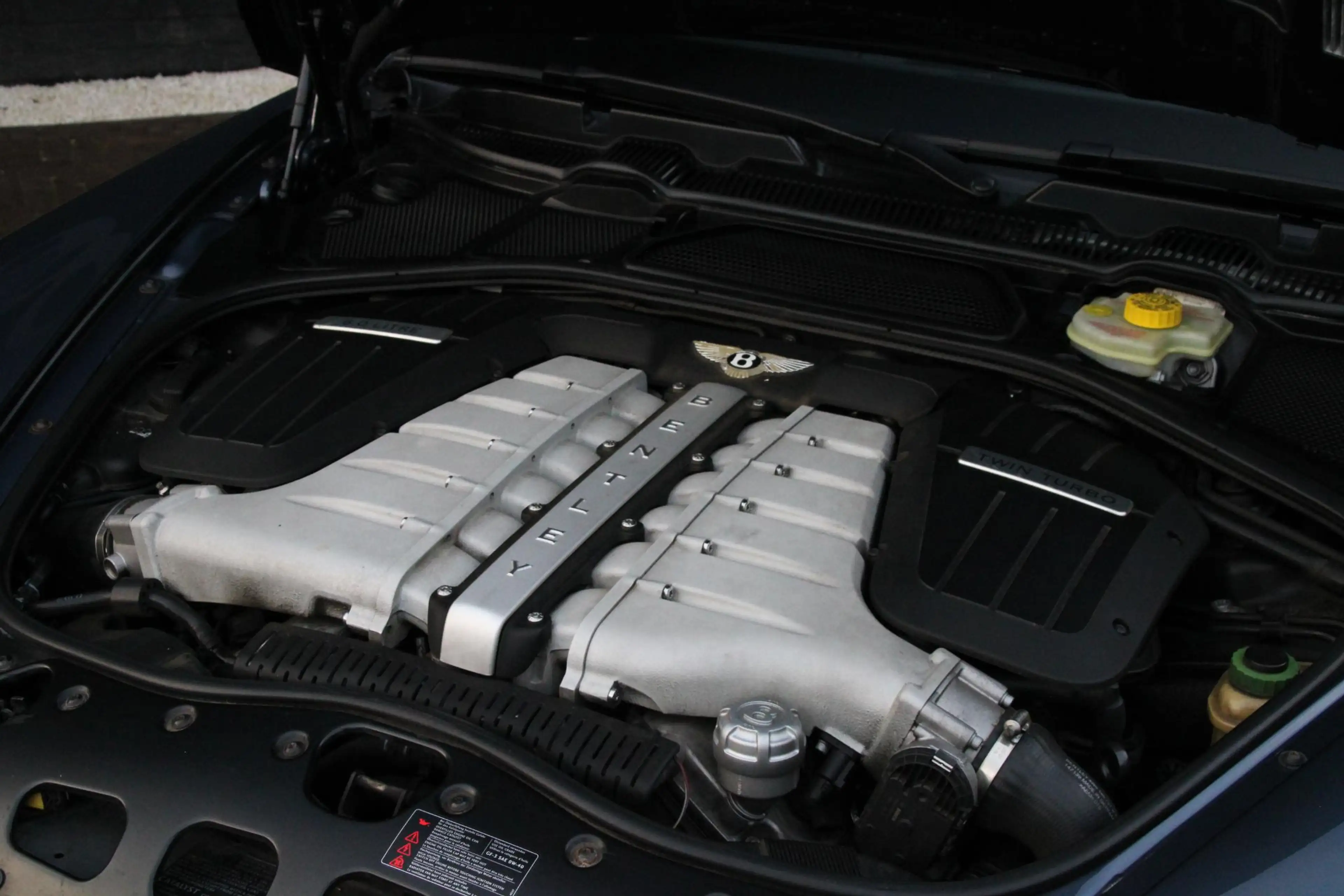 Bentley Continental GTC 6.0 W12 | 20" Speed | Diamond Stitching | — photo 19