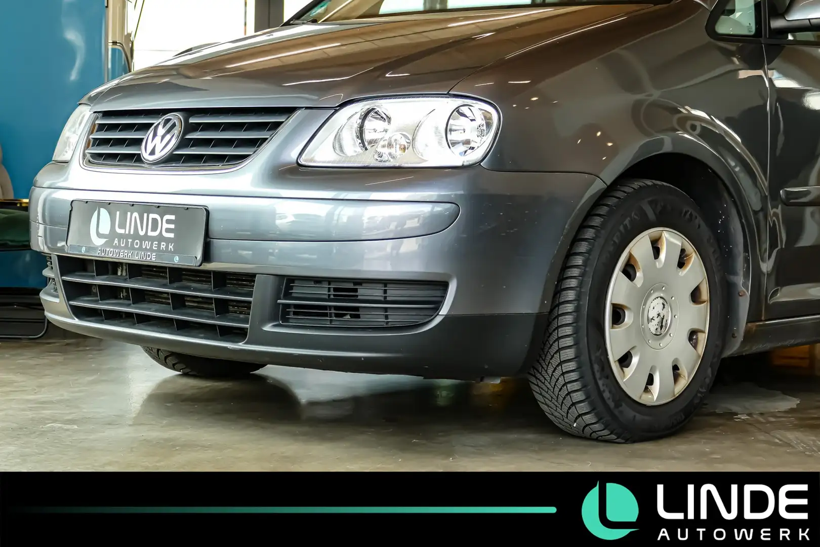 Volkswagen Touran Conceptline | 7-SITZER | KLIMA | TEMPOMAT Grau - 2