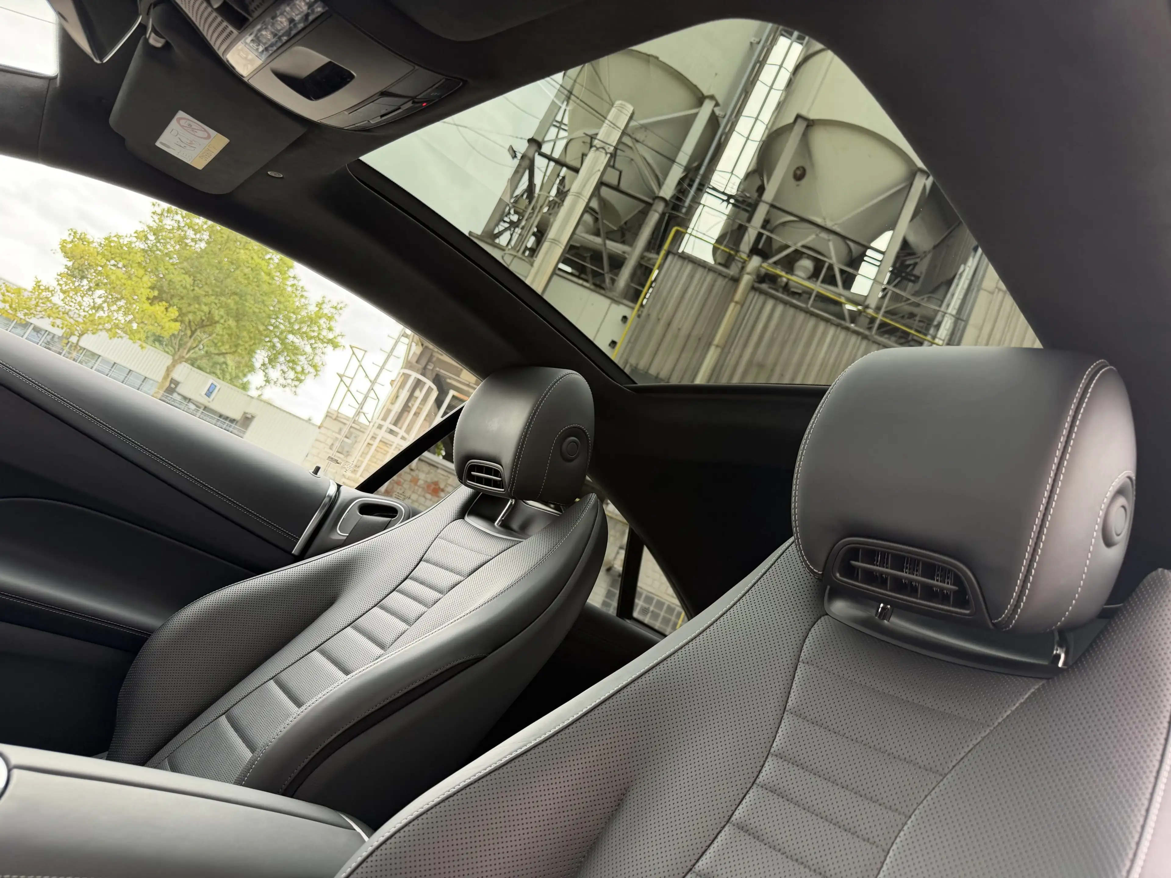 Mercedes-Benz E 400 d Coupe 4Matic Night Edition AMG LINE — photo 10