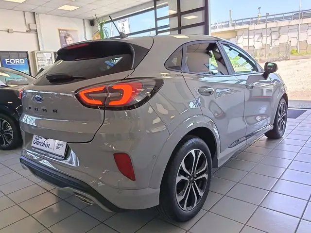 Ford Puma view 13