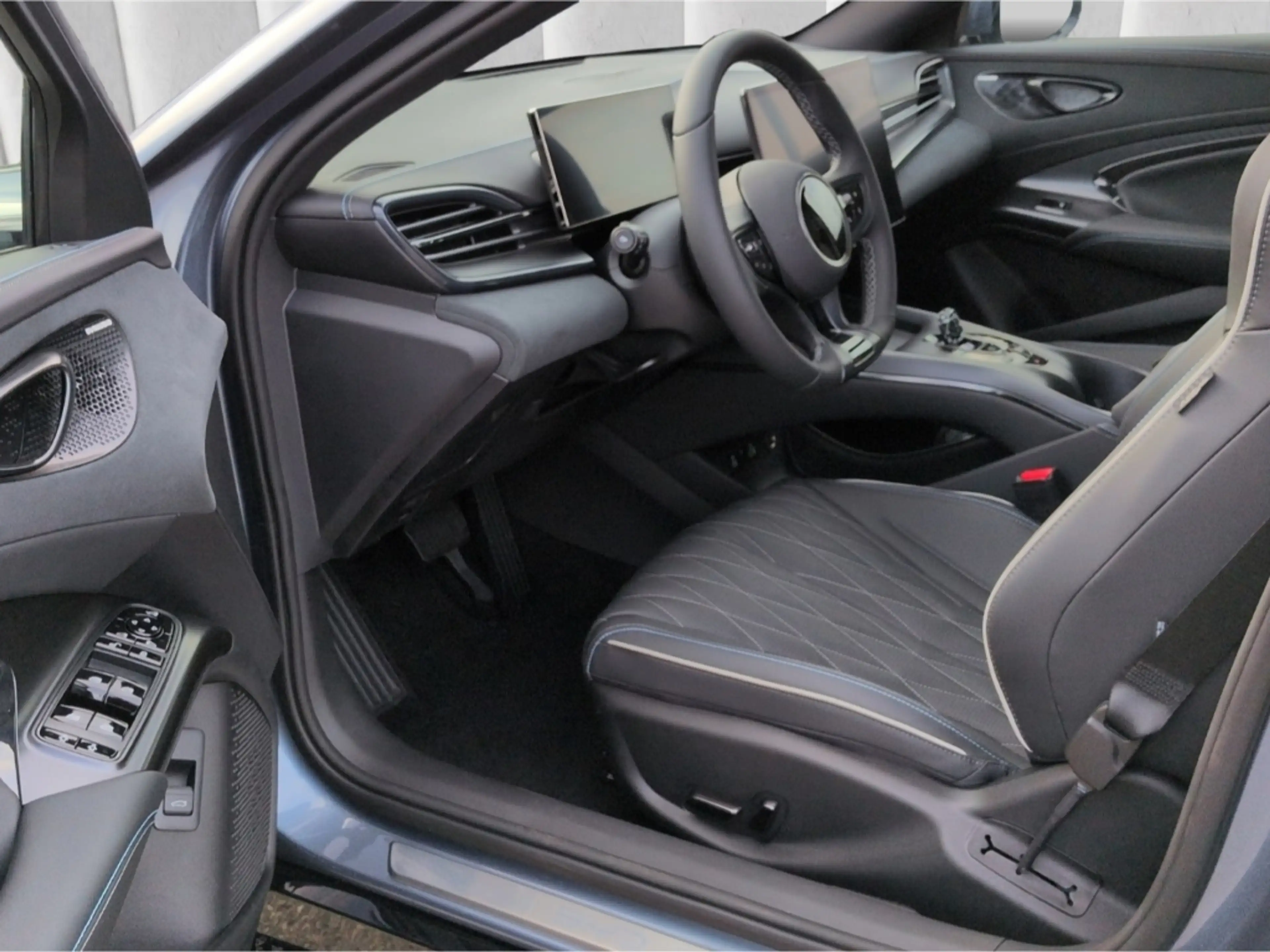 BYD Seal Comfort*Panodach 360°Ka Sitzbelüft Dynaudio — photo 5