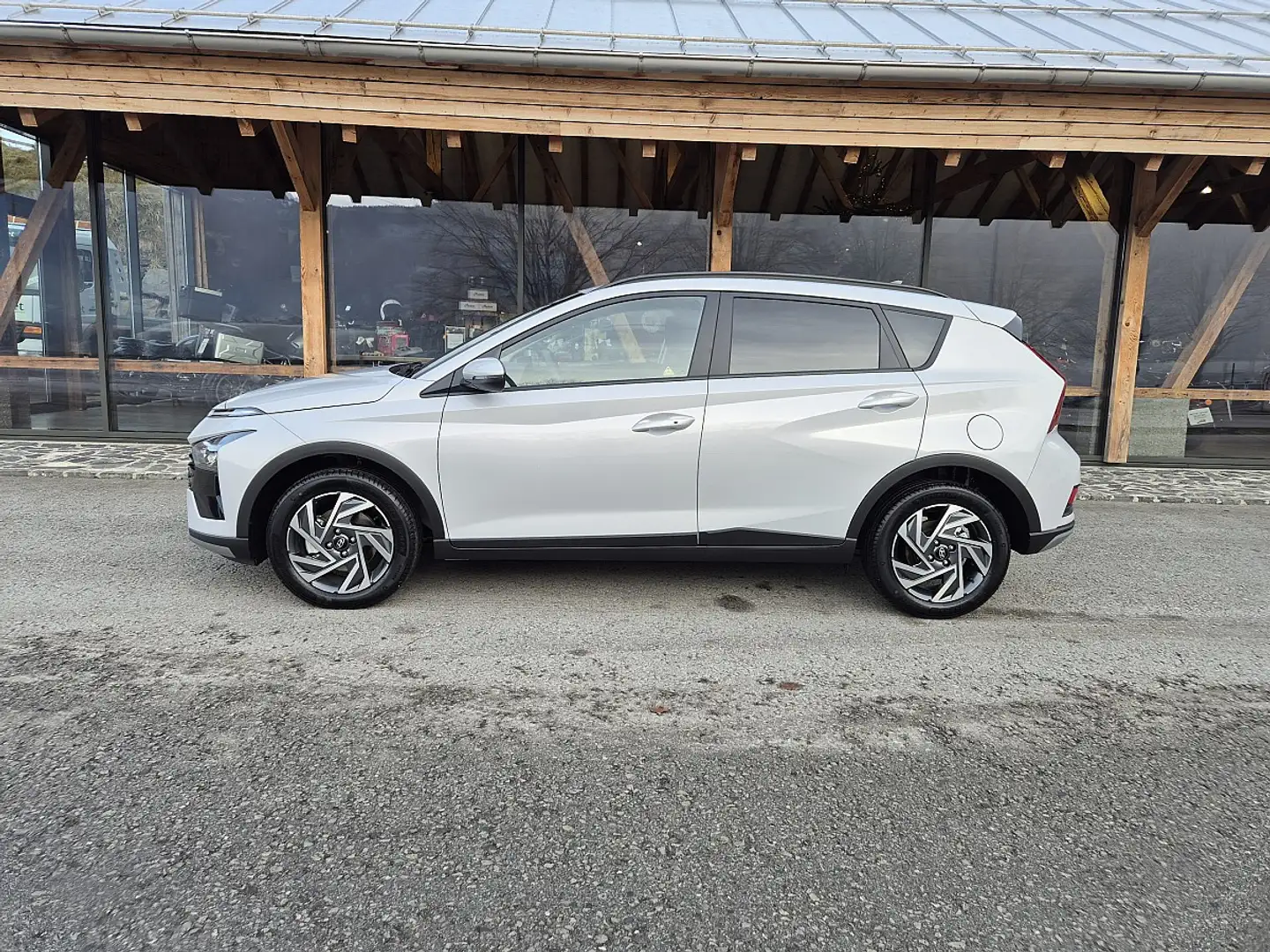 Hyundai BAYON Bayon 1,0 T-GDI GO PLUS Grau - 2