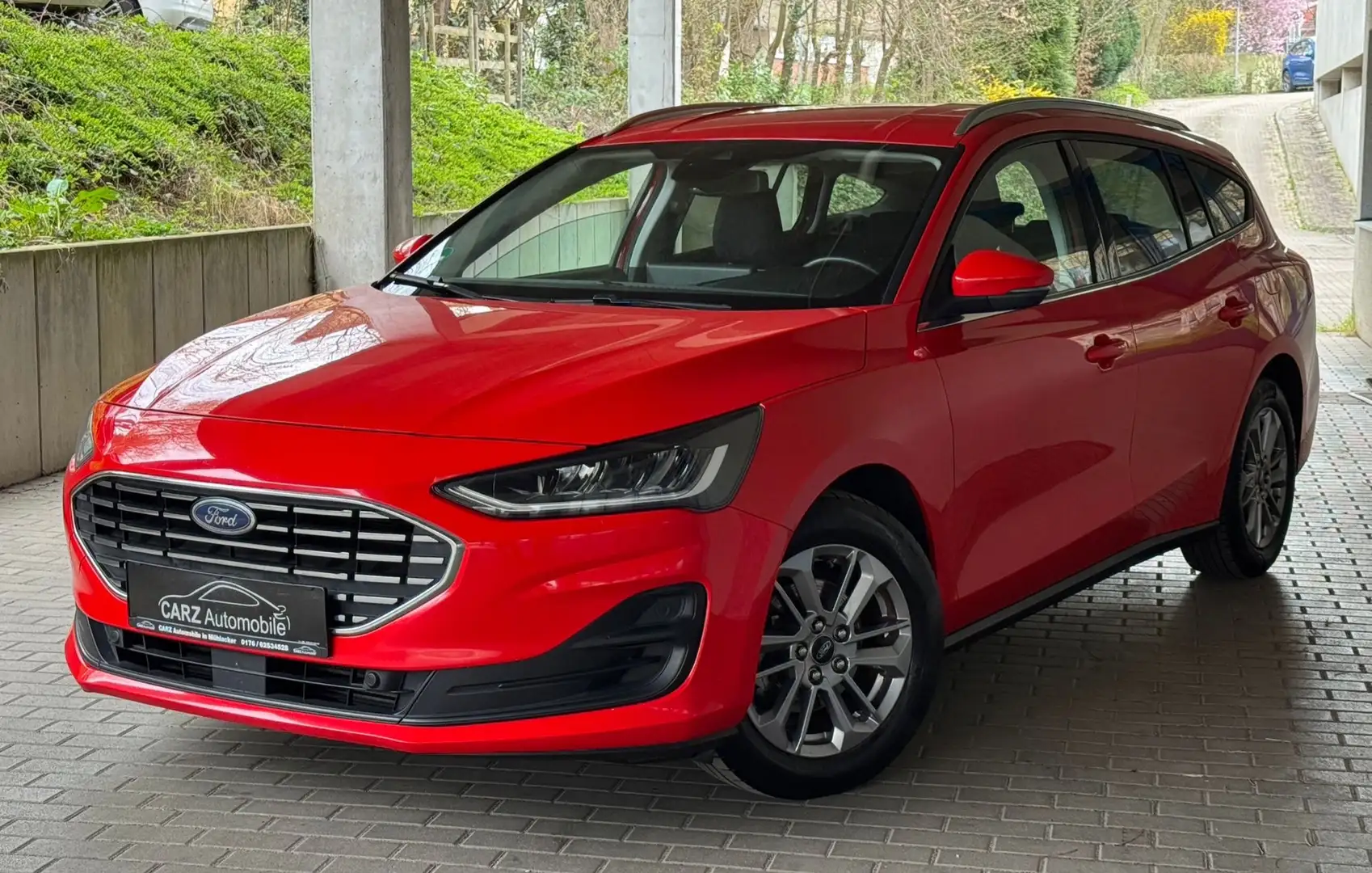 Ford Focus Titanium X ** 1. Hand ** Tüv Neu ** Rot - 1