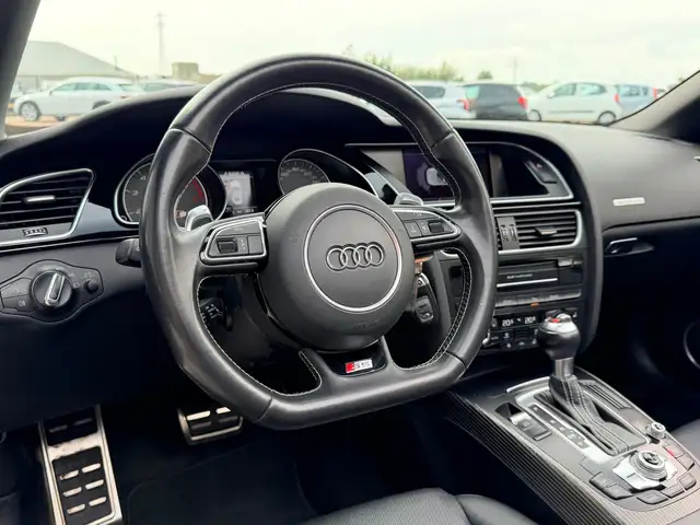 Audi A5 view 24