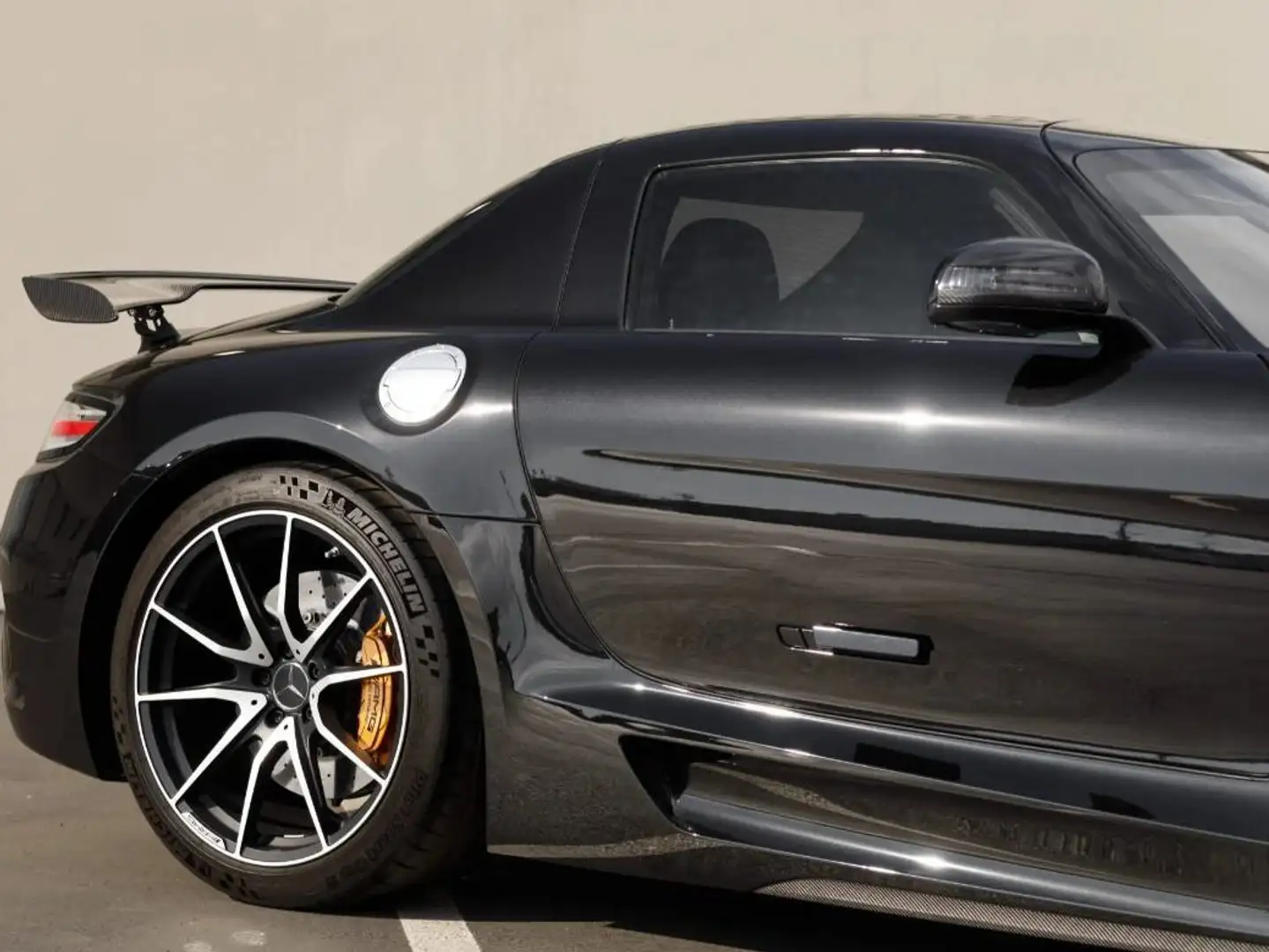 Mercedes-Benz SLS 6.2i V8 Black Series Coupe Czarny - 1