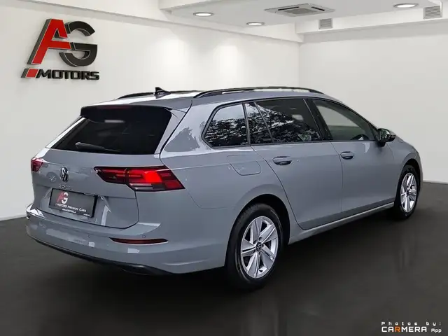 Volkswagen Golf view 6