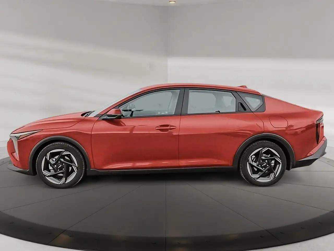 Kia K4 снимка Kia K4