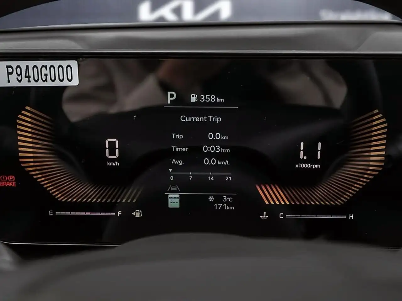 Kia K4 снимка Kia K4