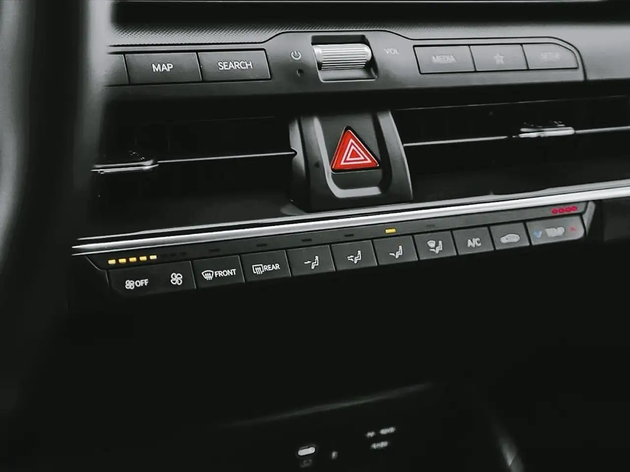 Kia K4 снимка Kia K4