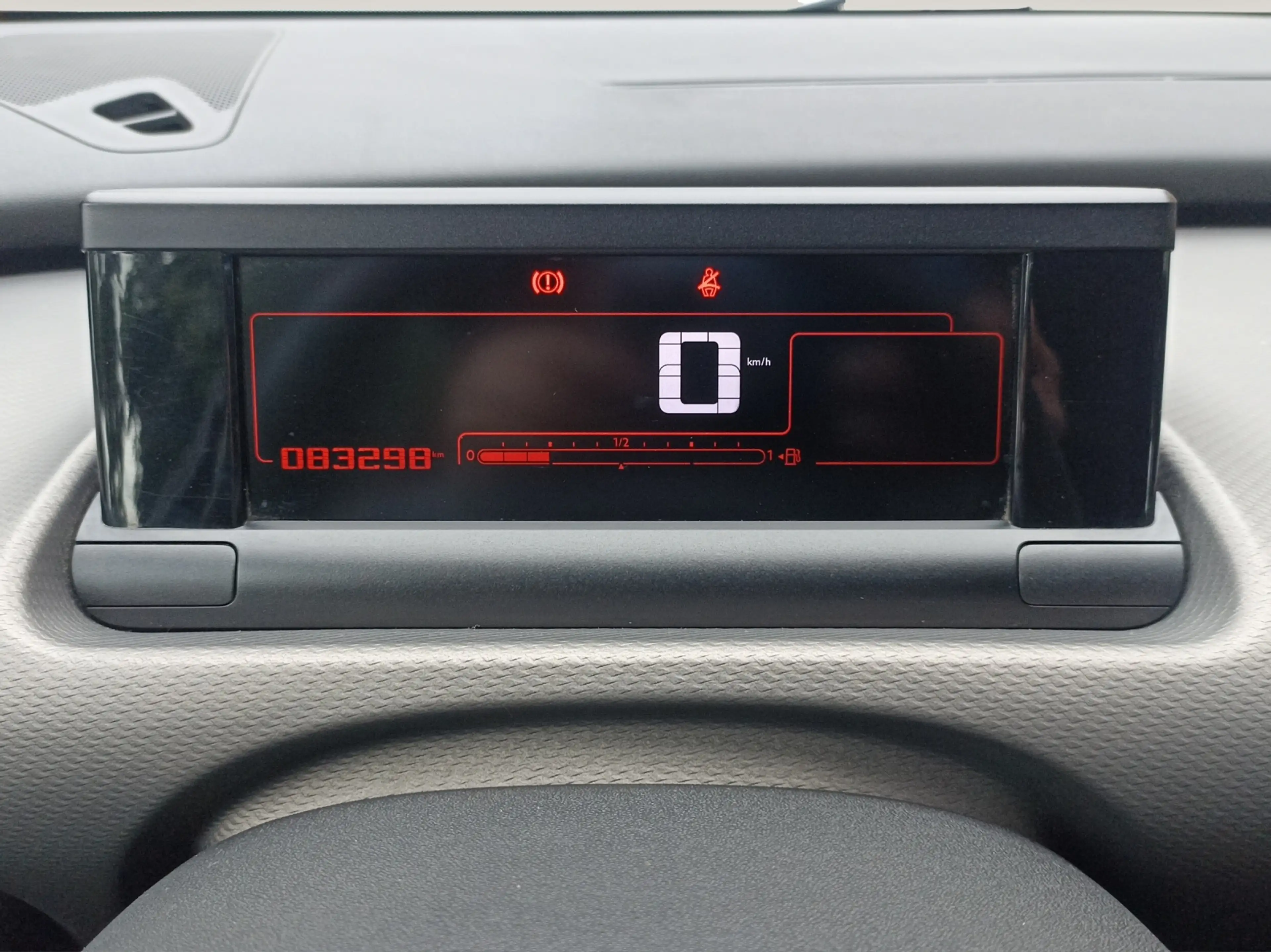 Citroen C4 Cactus VTi 82 Feel — photo 10