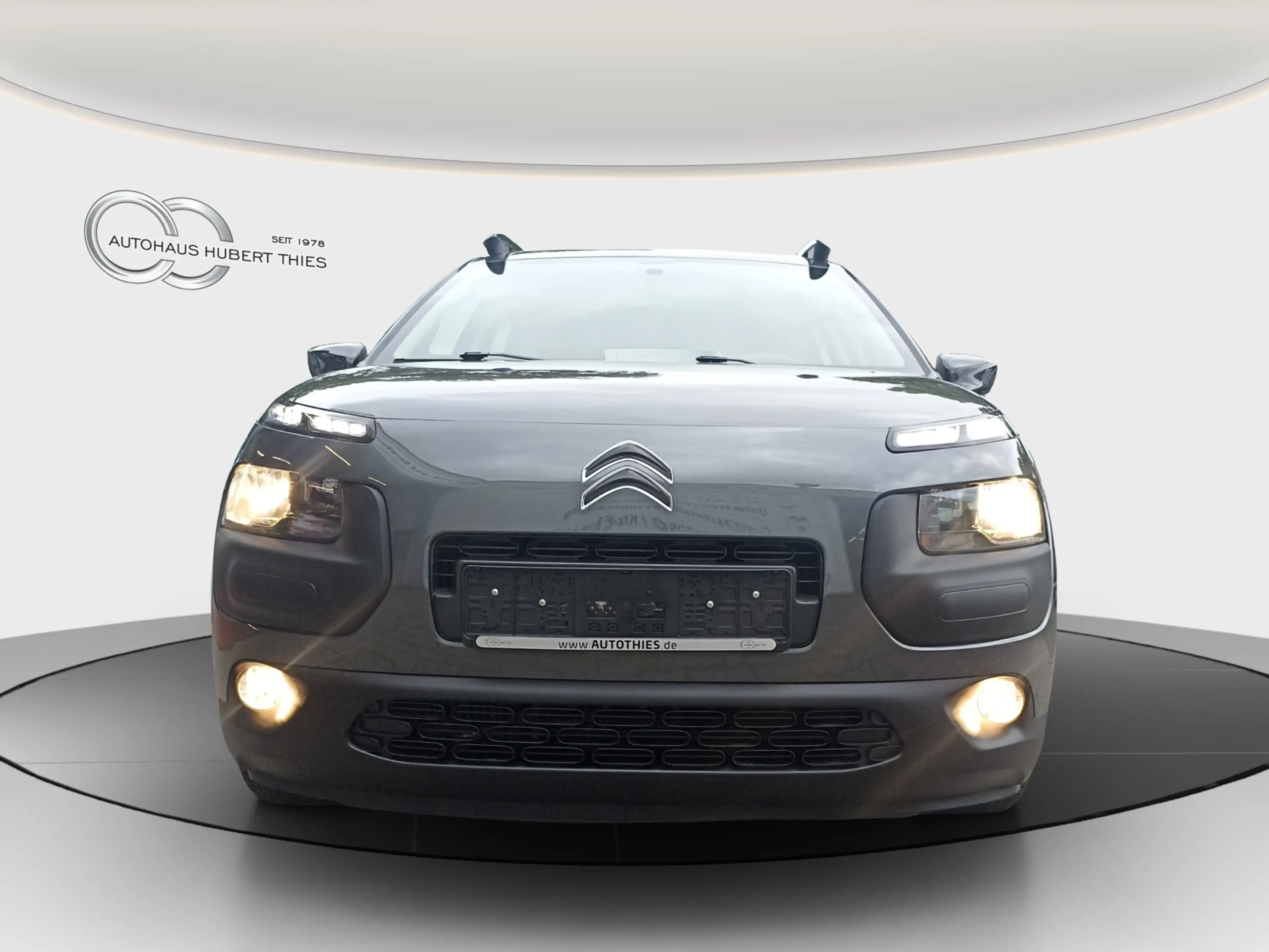 Citroen C4 Cactus VTi 82 Feel — photo 2