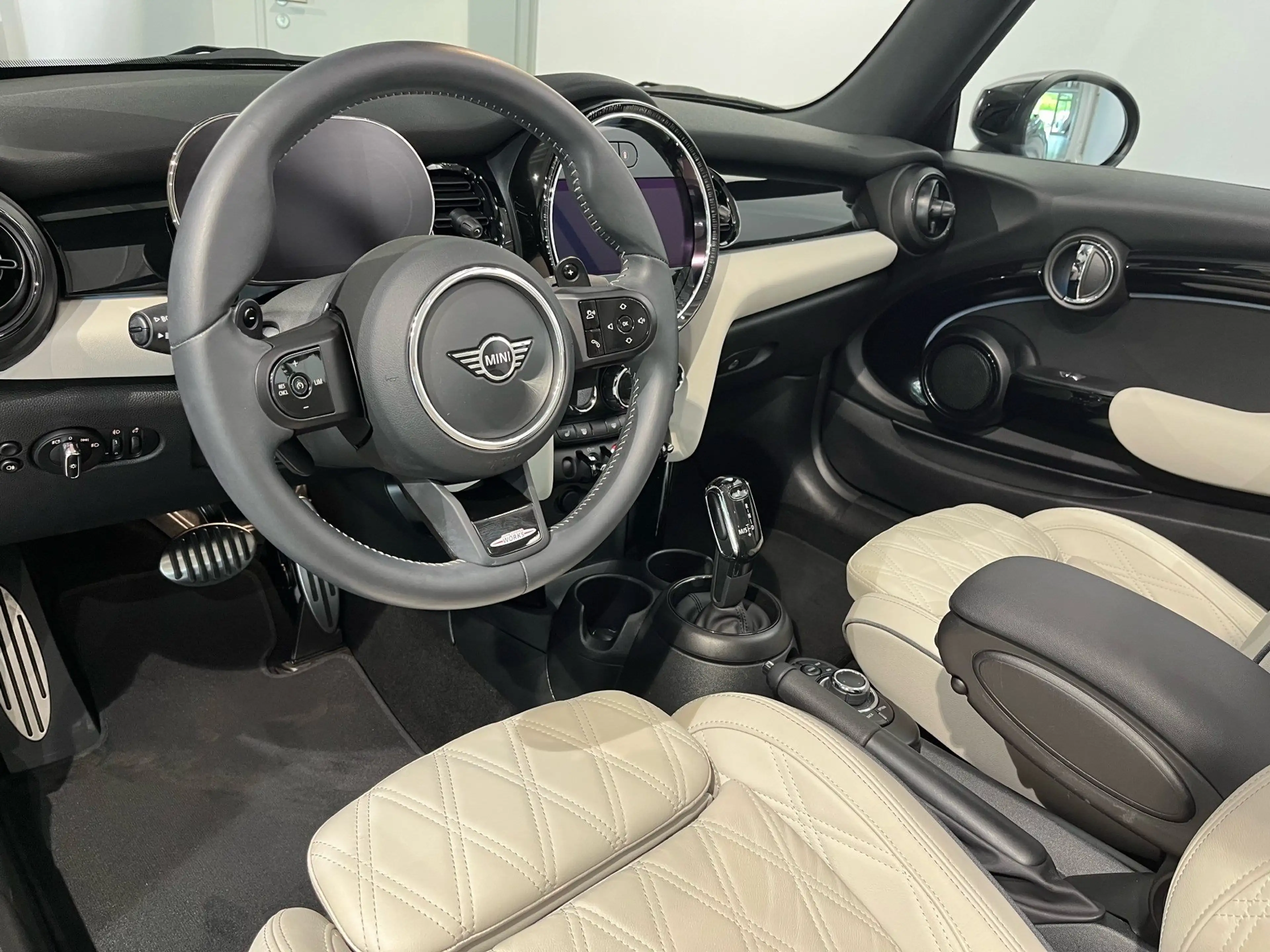 MINI Cooper S Cabrio Cooper S JCWTrim/DAB/Navi/RFK — photo 9