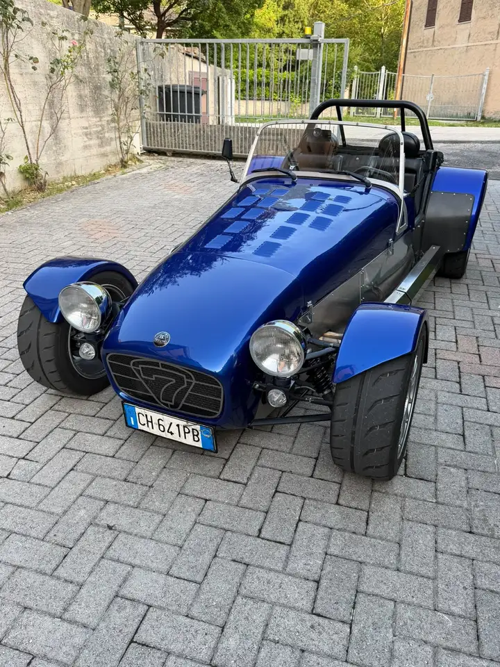 Caterham Seven 360