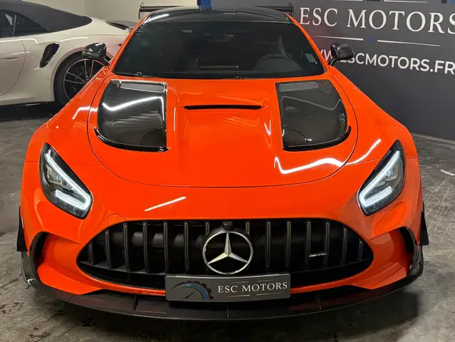 Mercedes-Benz Amg GT view 2