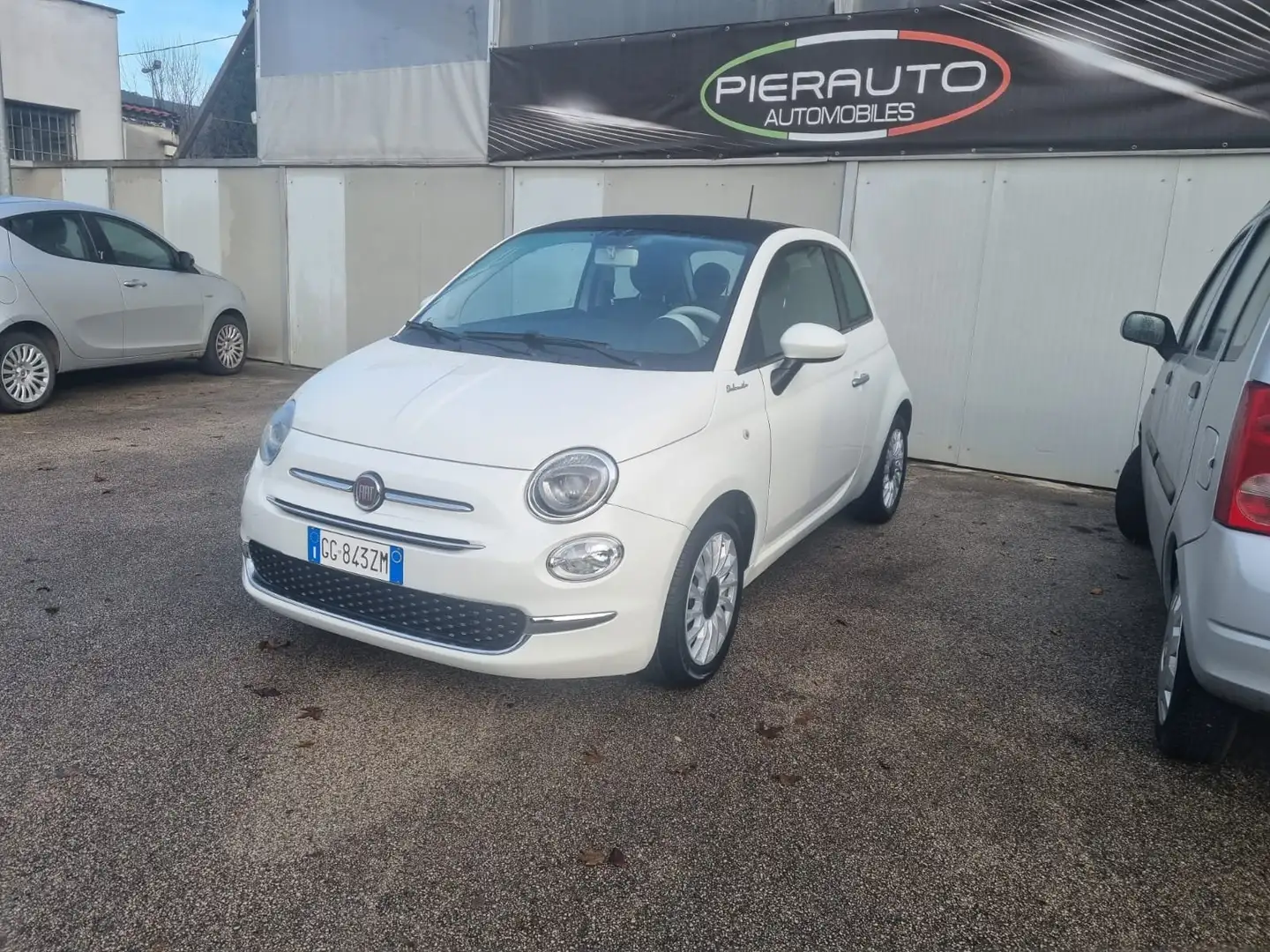 Fiat 500 500 III 2015 1.0 hybrid Dolcevita 70cv Weiß - 1