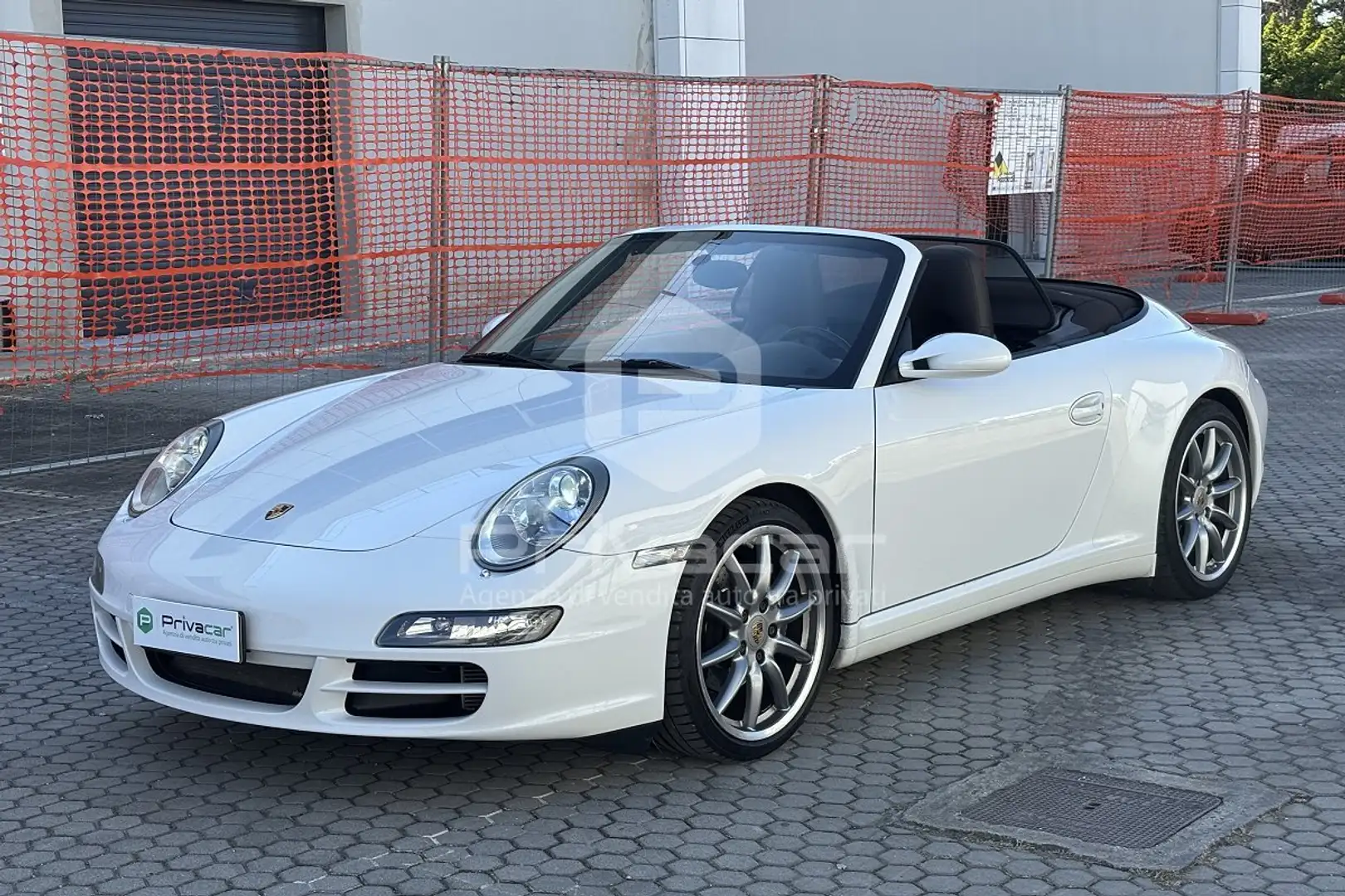 Porsche 997 911 Carrera 4 Cabriolet Argento - 1