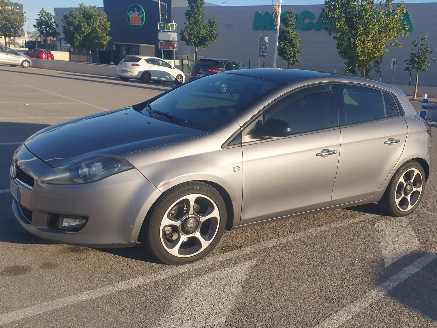 Fiat Bravo Bravo 1.6 mjt Dynamic 120cv dualogic Gris - 2