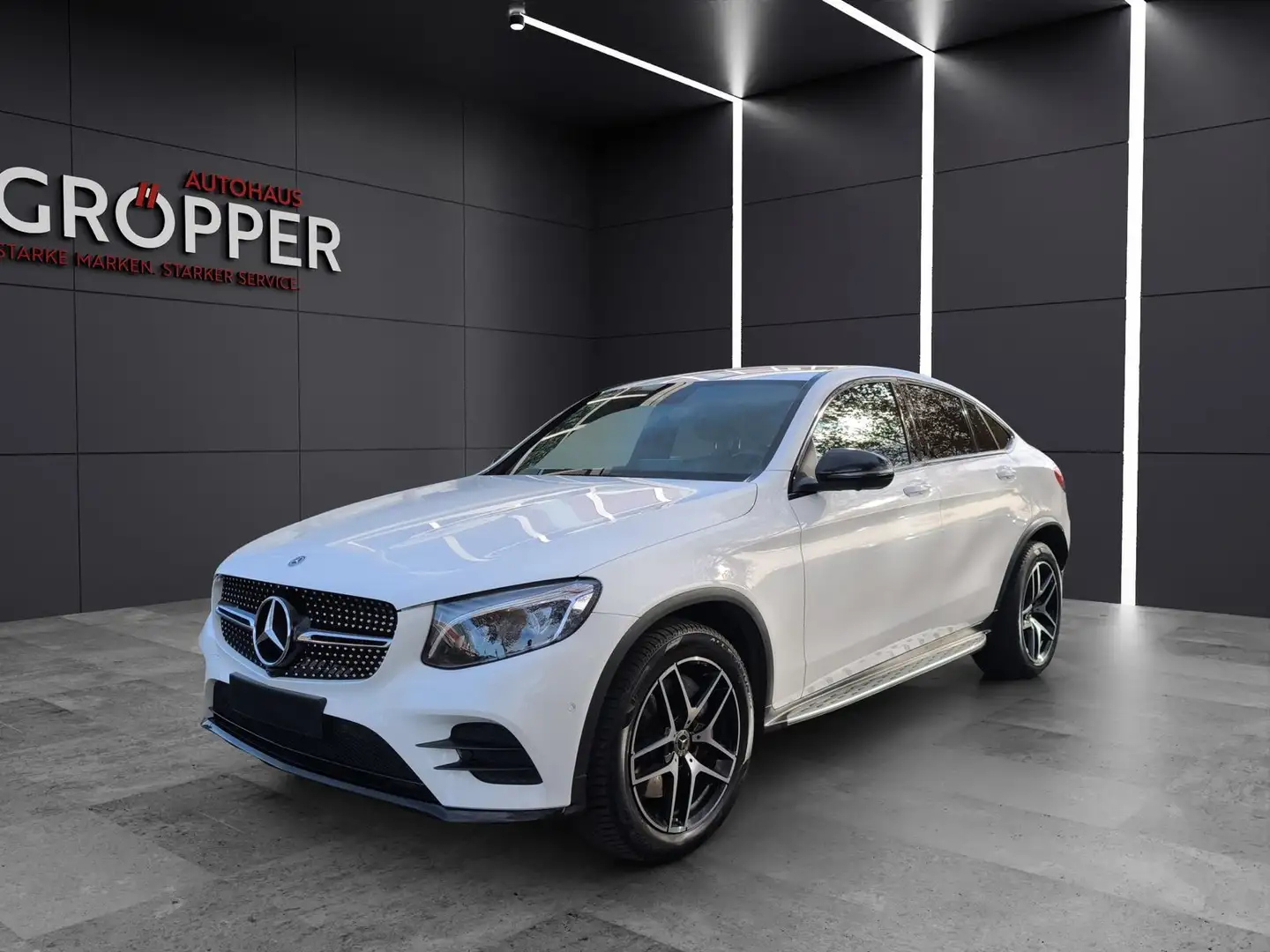 Mercedes-Benz GLC 250 AMG Line 4Matic/Automatik/LED/AMG-Line.. Blanc - 1