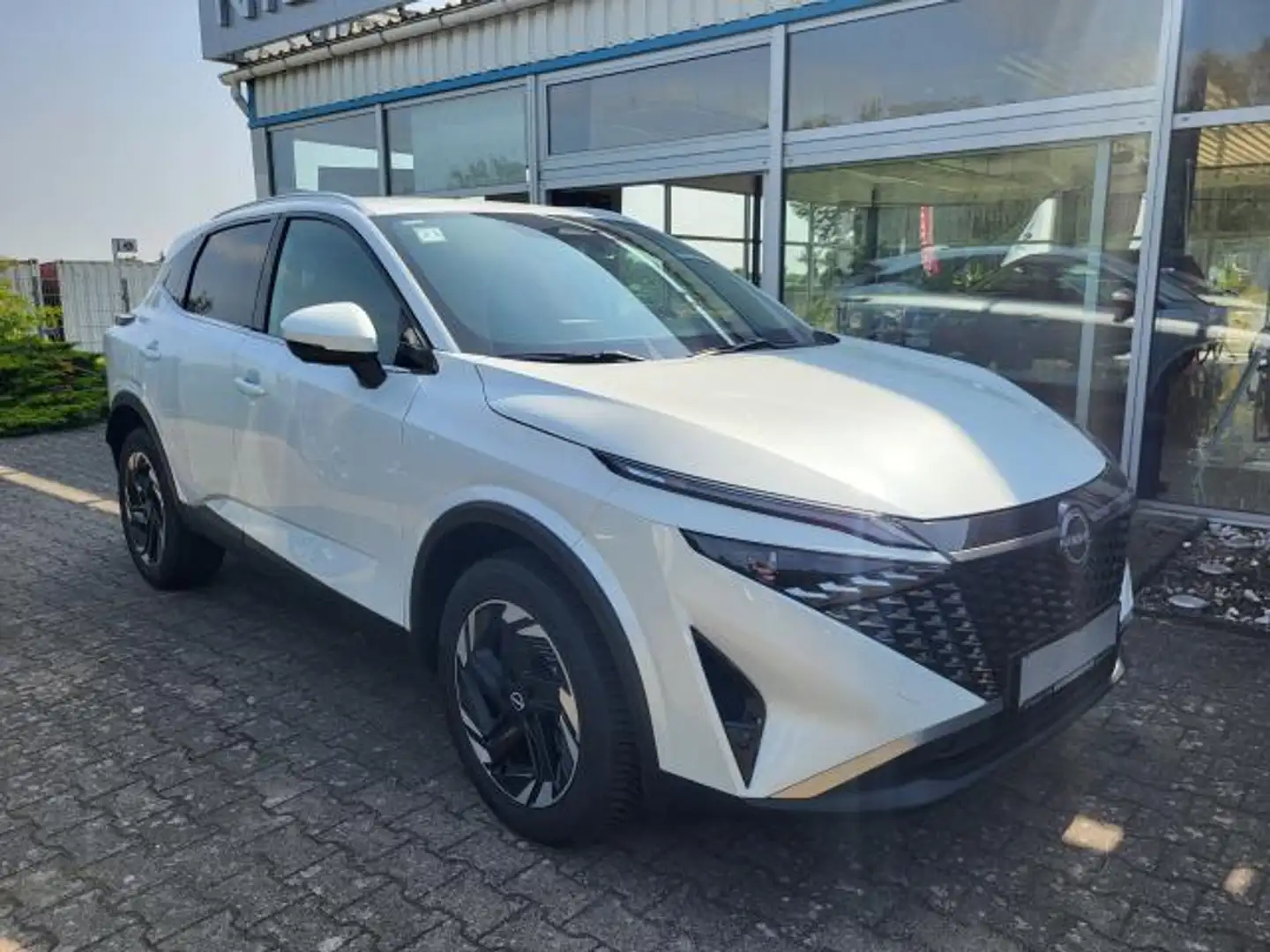 Nissan Qashqai N-CONNECTA AUTOMATIK ALLWETTER 360°KAMERA EL.HECKK Weiß - 1
