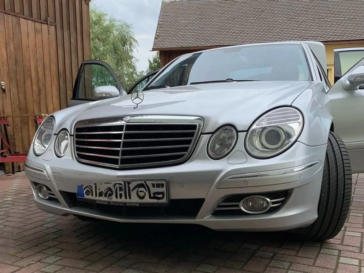 Mercedes-Benz E 200 E-Klasse Kompressor Avantgarde Ezüst - 1