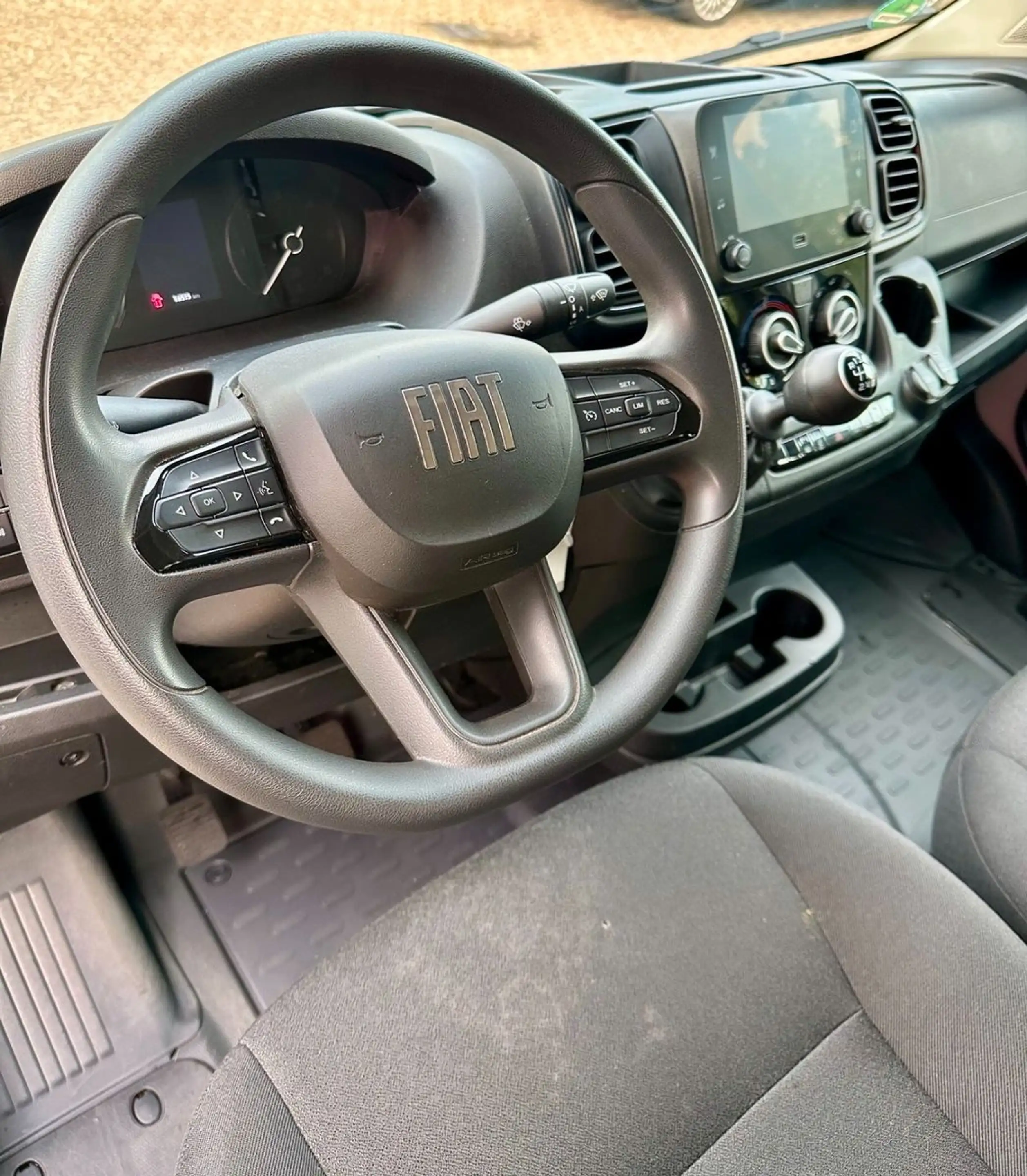 Fiat Ducato Pritschenwagen Doka. 35 L4 140 Multijet M — photo 12