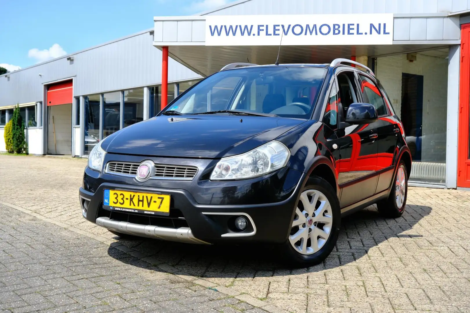 Fiat Sedici 1.6-16V 120pk Emotion Aut. Clima|LMV Zwart - 1