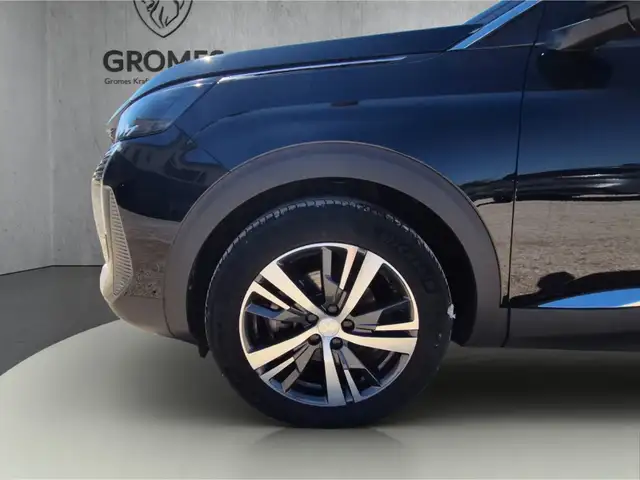 Peugeot 5008 view 11