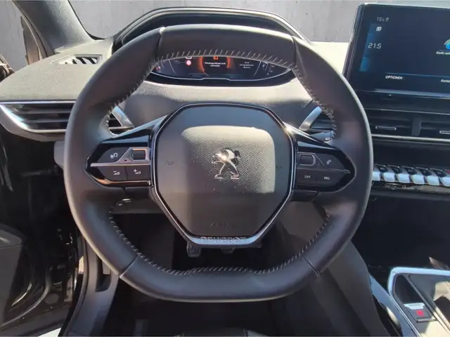 Peugeot 5008 view 10