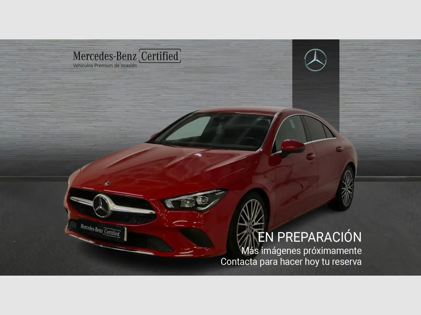 Mercedes-Benz CLA 180 Rojo - 1