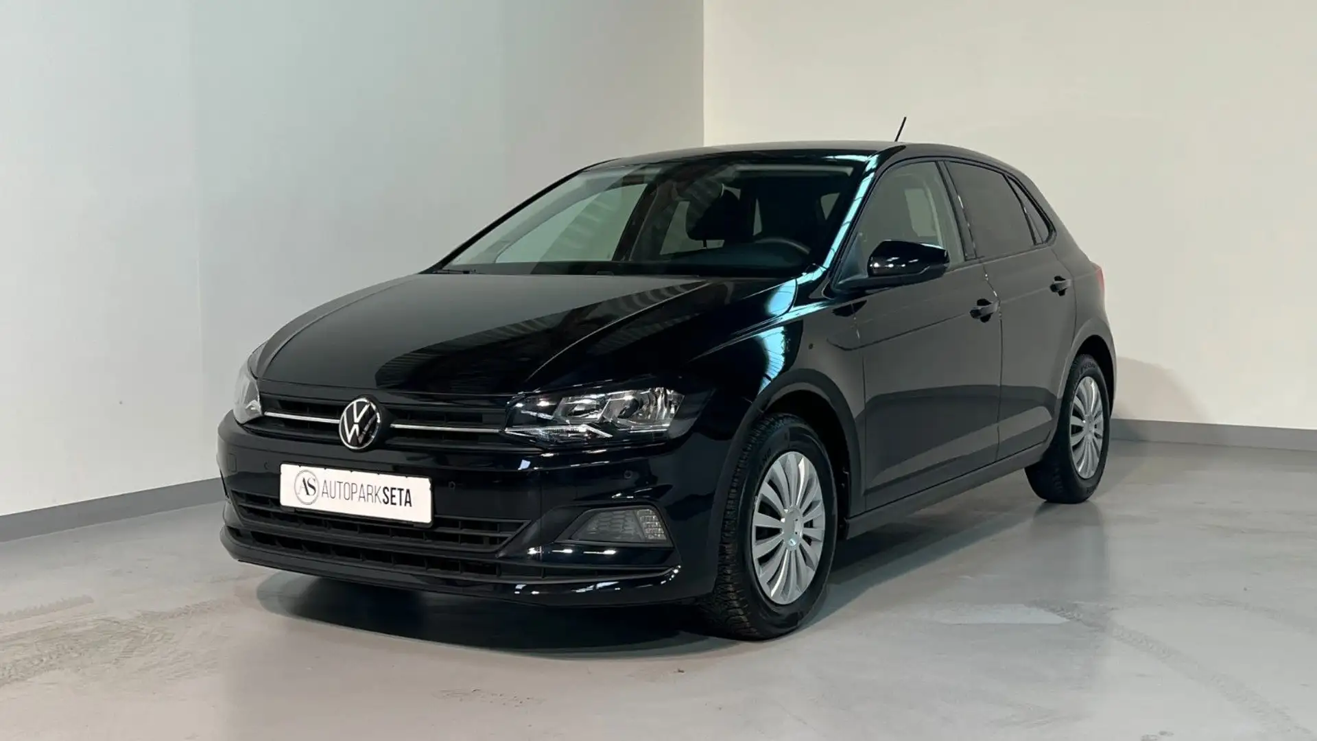 Volkswagen Polo VI 1.0 TSI DSG Comfor. AID*FRONT*PDC*KESSY Noir - 1