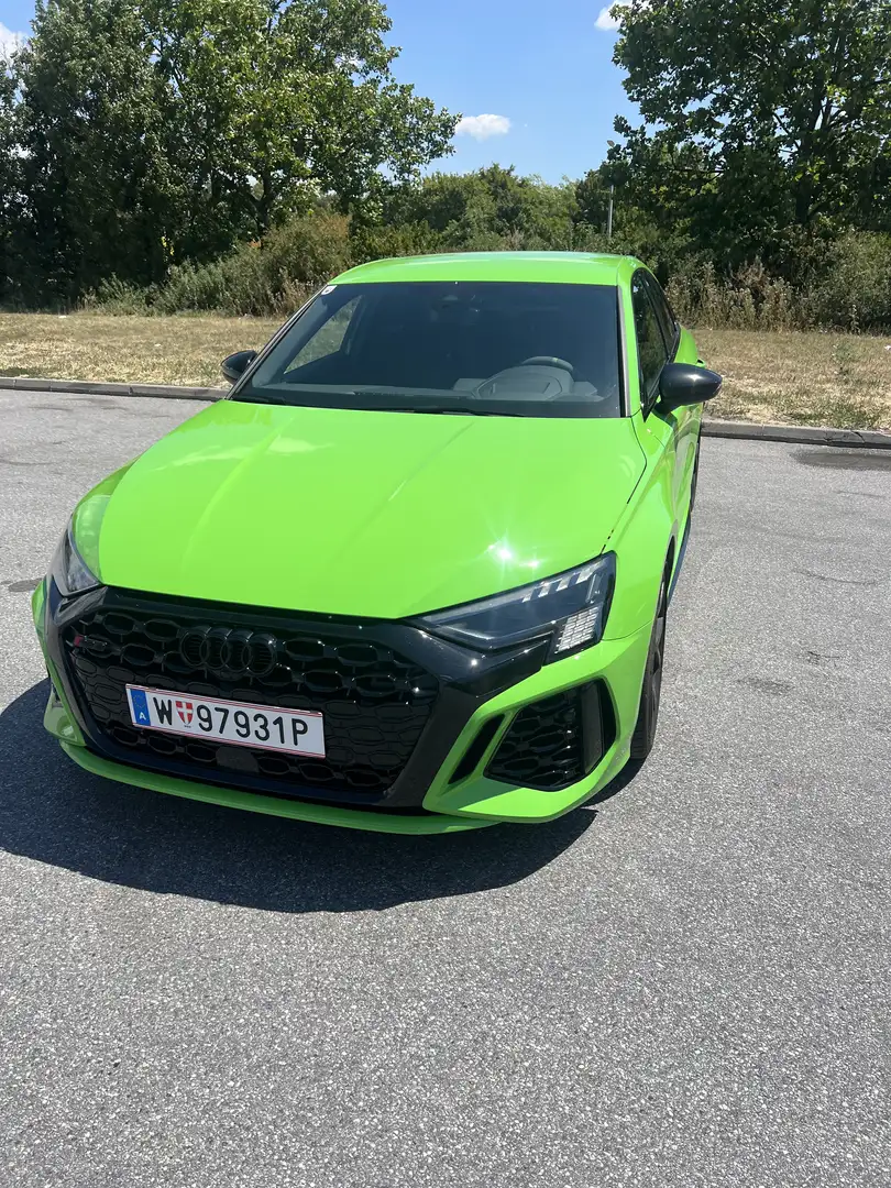 Audi RS3 Limousine TFSI quattro S-tronic - 1