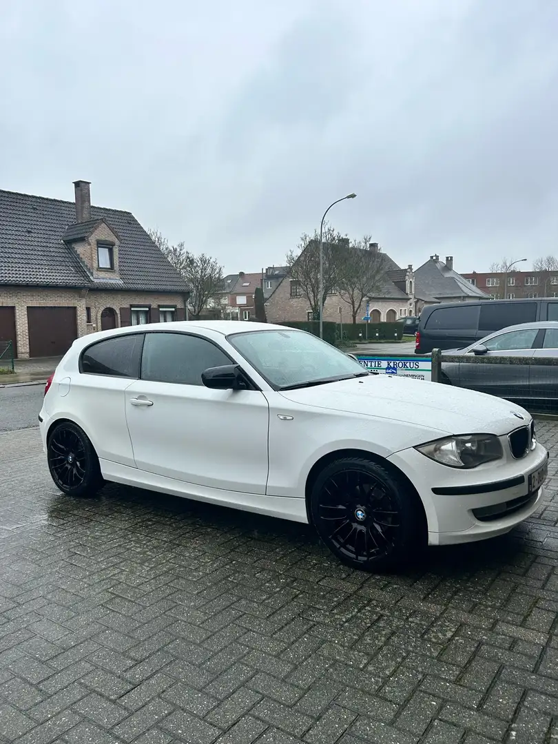 BMW 116 116i - 1